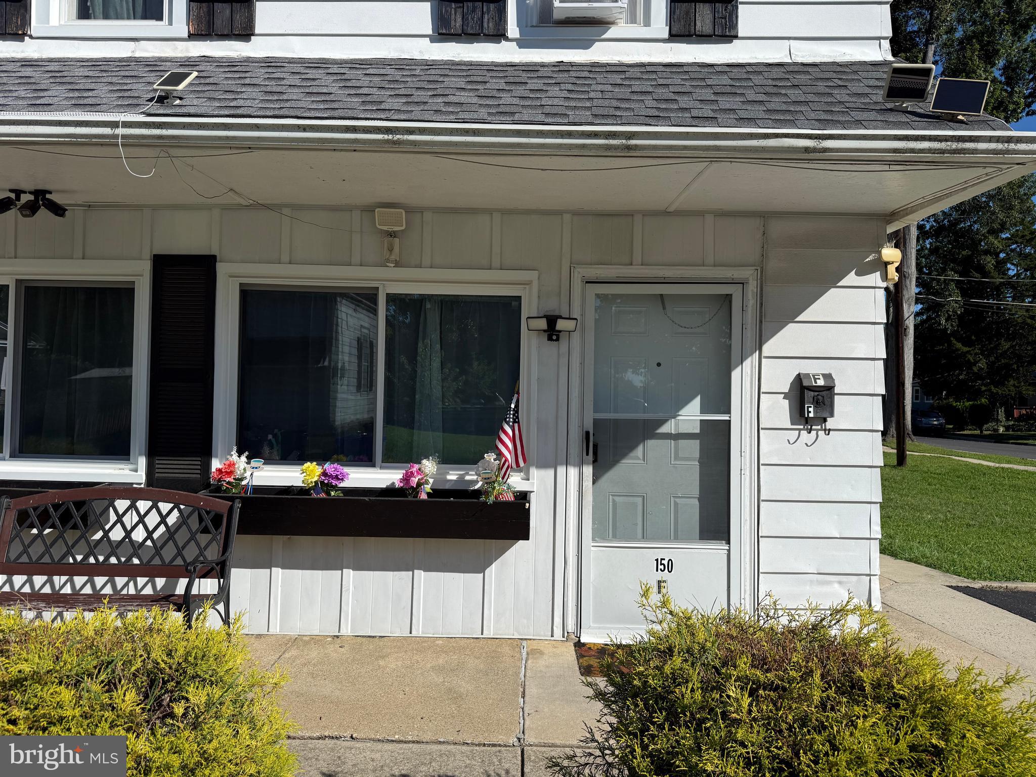 150 N ALBERTSON AVENUE APT. F