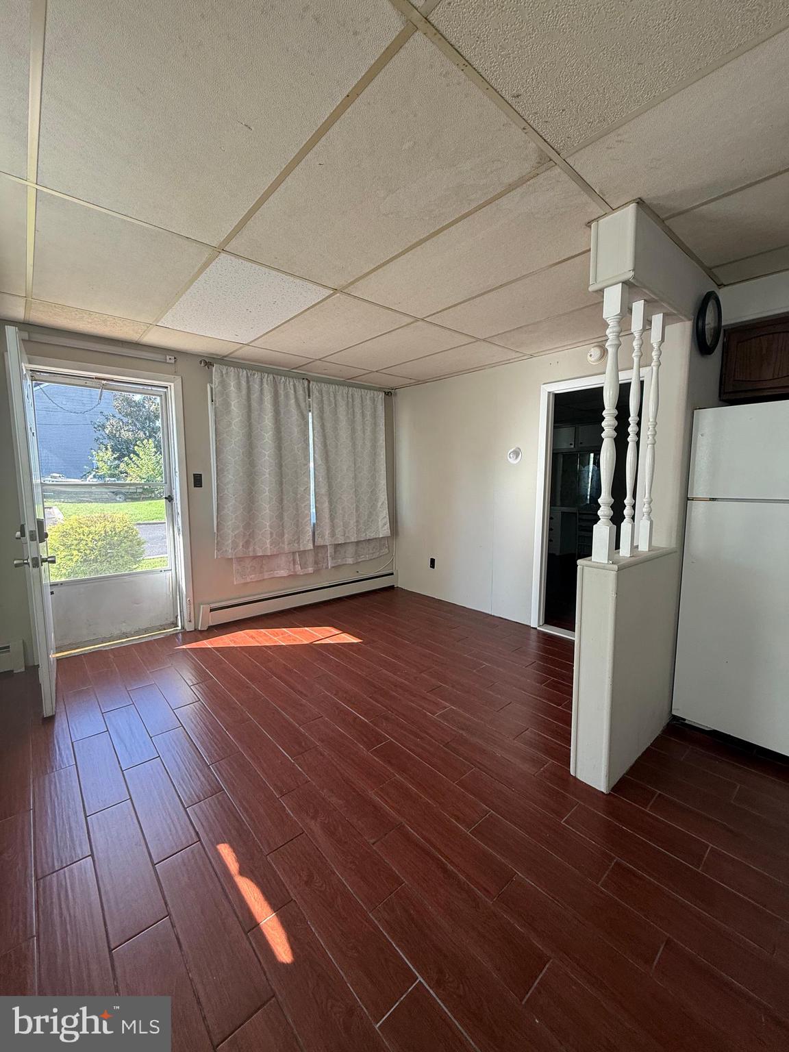 150 N ALBERTSON AVENUE APT. F