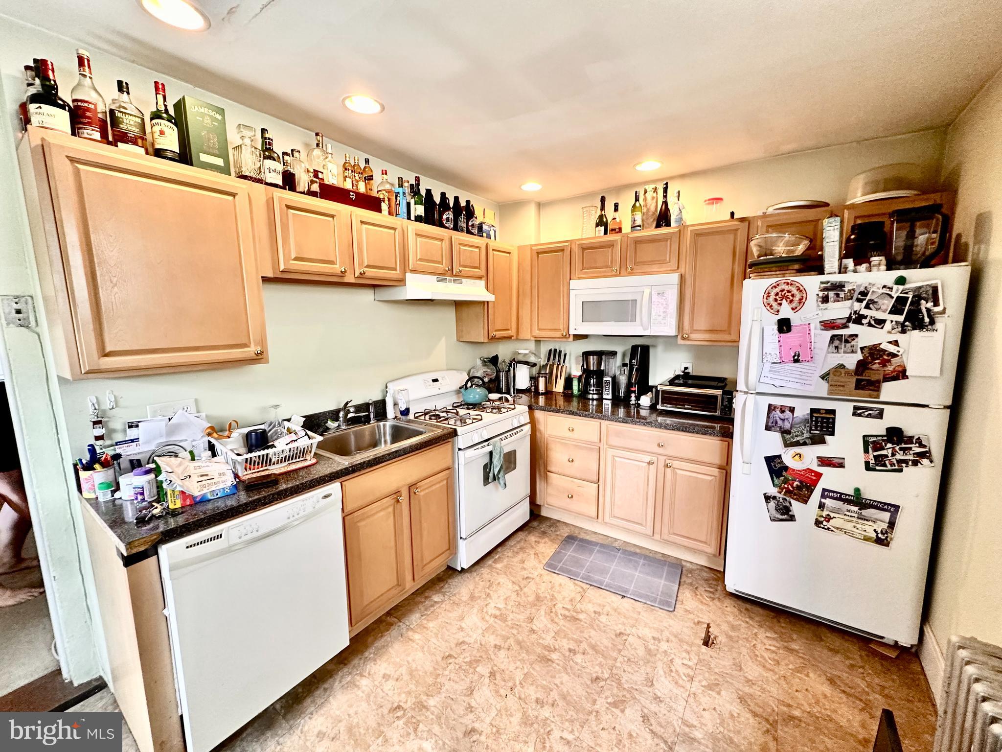 MANAYUNK - Residential Lease