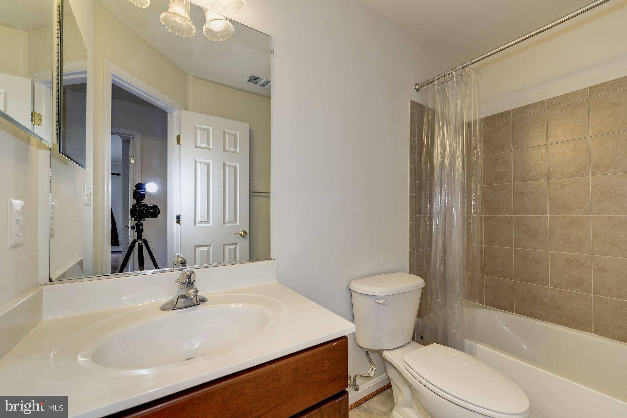 GROVE AT HUNTLEY MEADOWS - Residential Lease