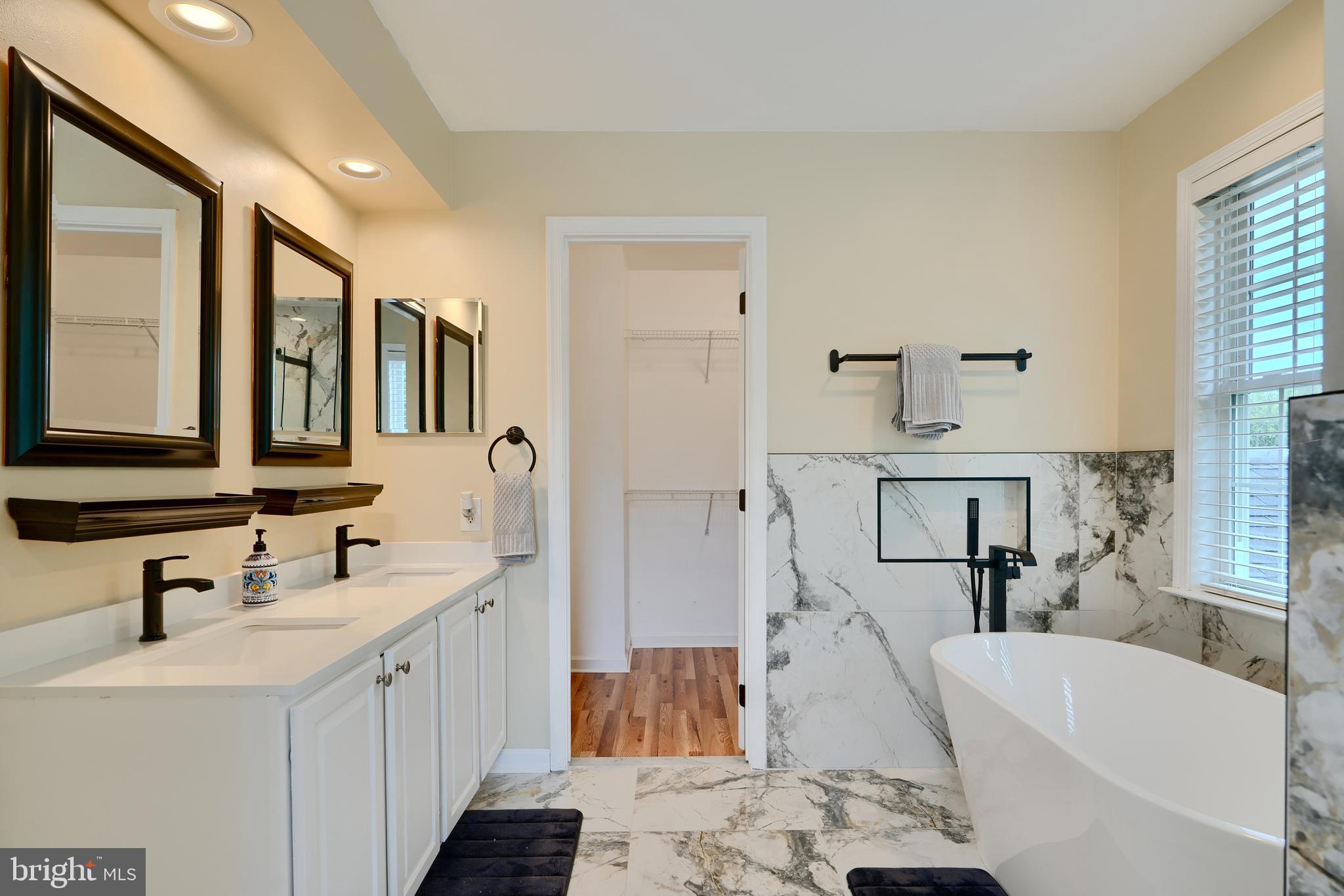 CASTLE BLANEY - Residential