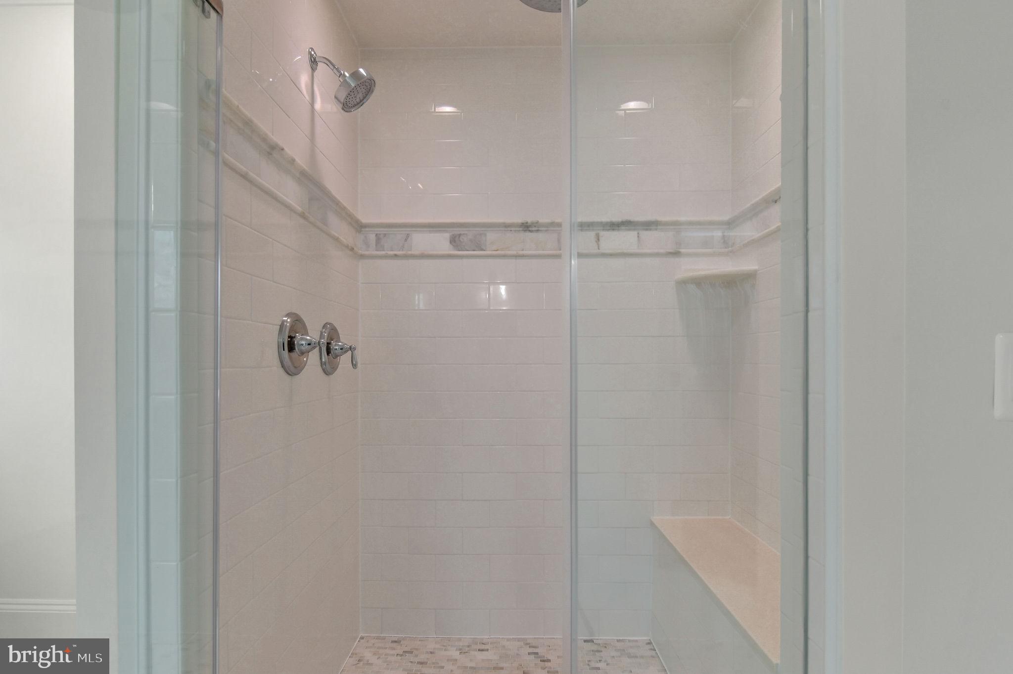 LYON PARK - Residential