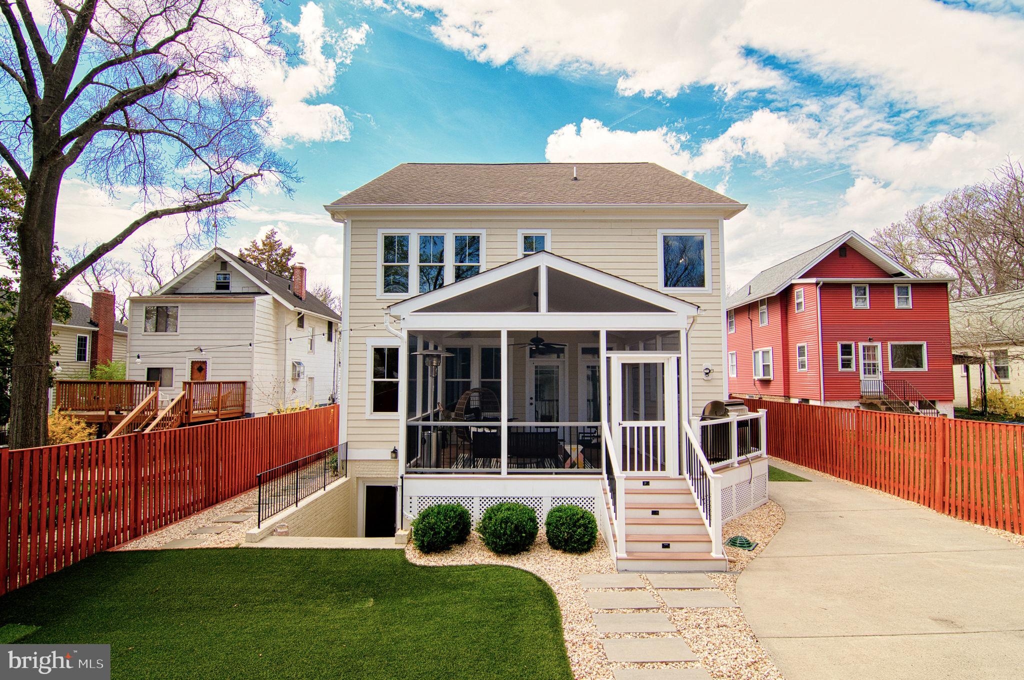 LYON PARK - Residential