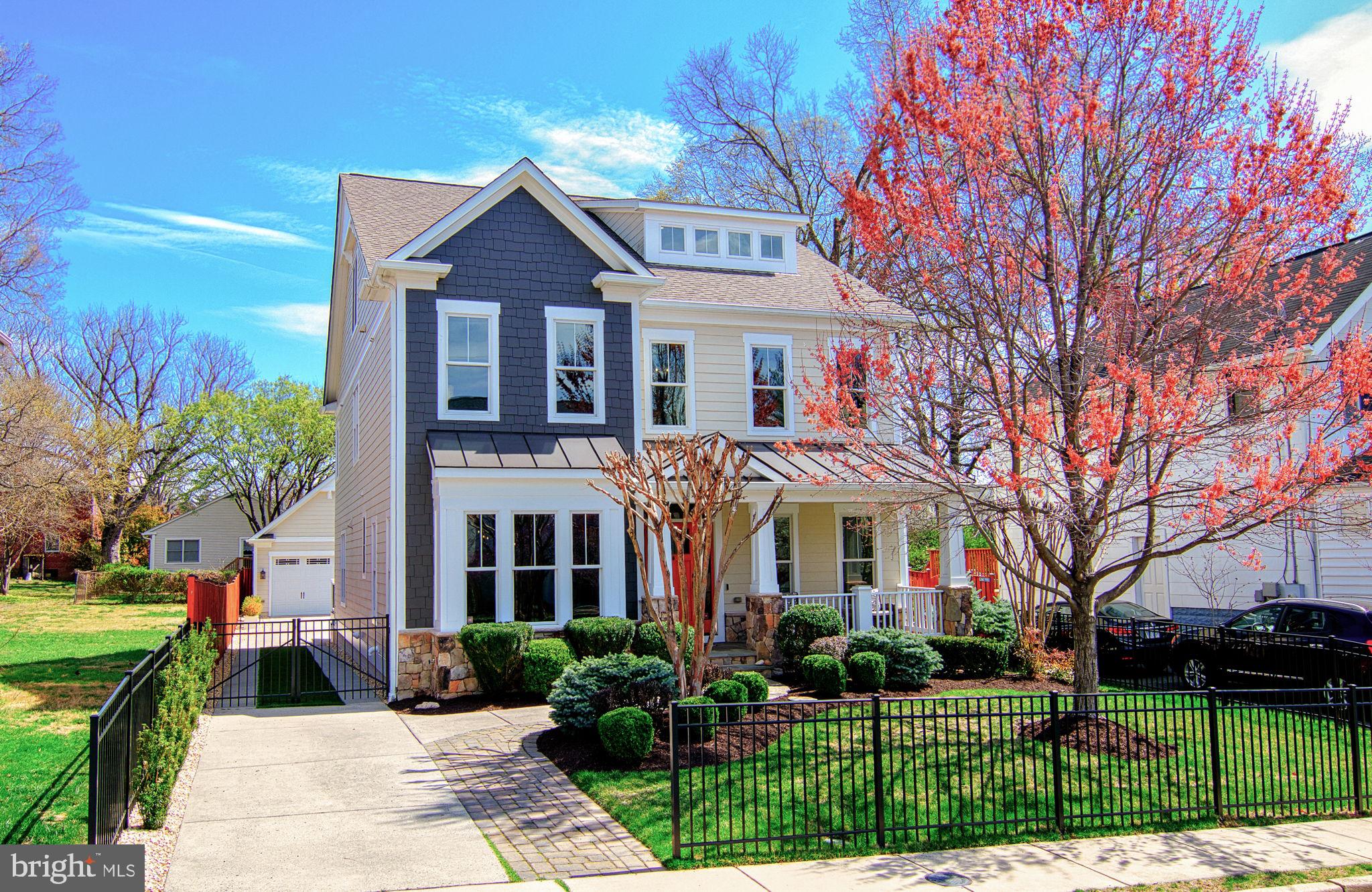 LYON PARK - Residential