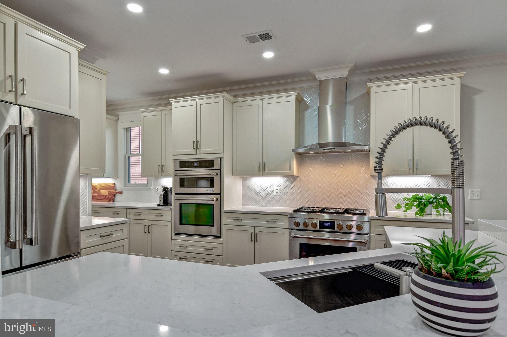 LYON PARK - Residential