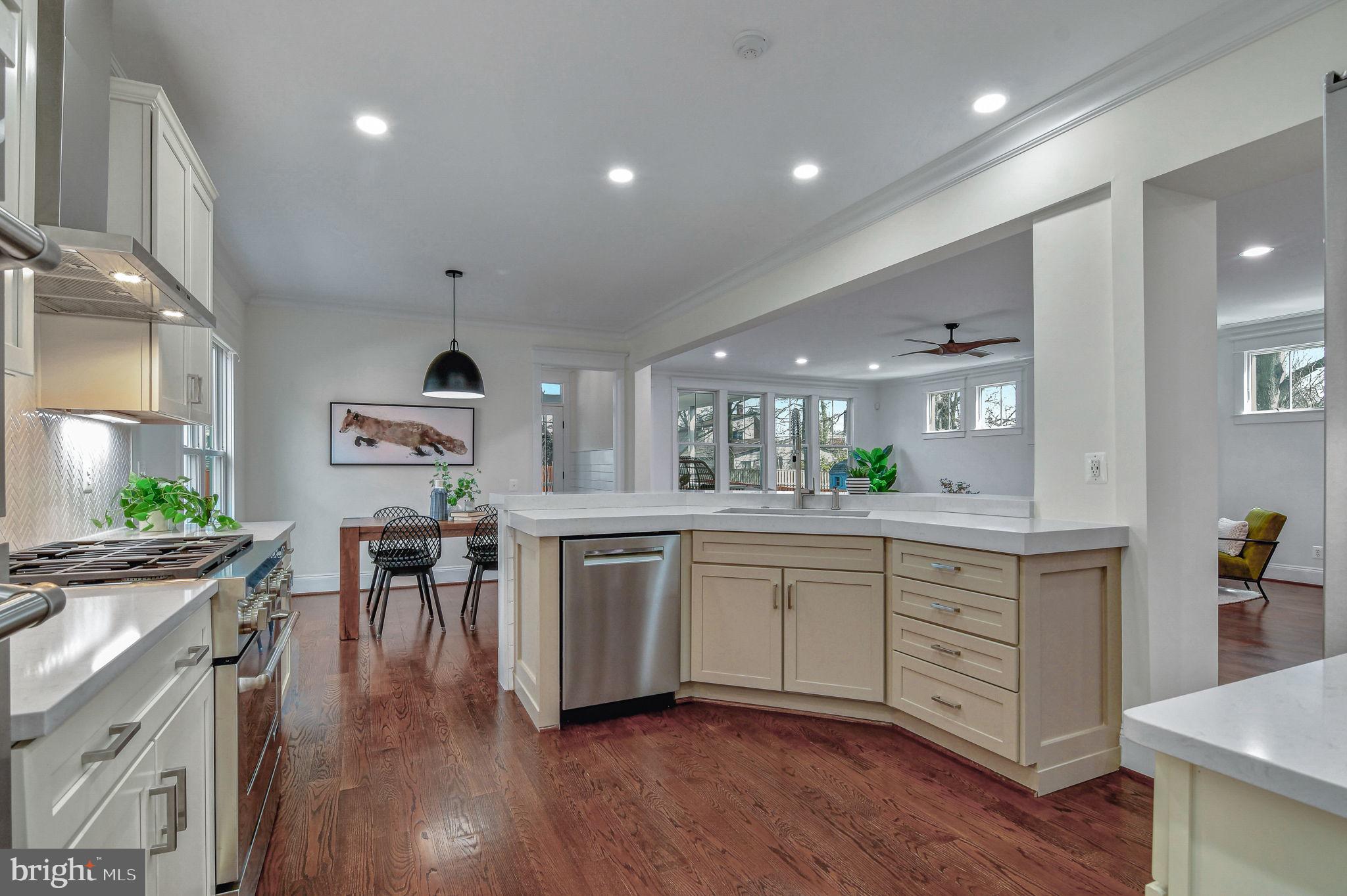 LYON PARK - Residential