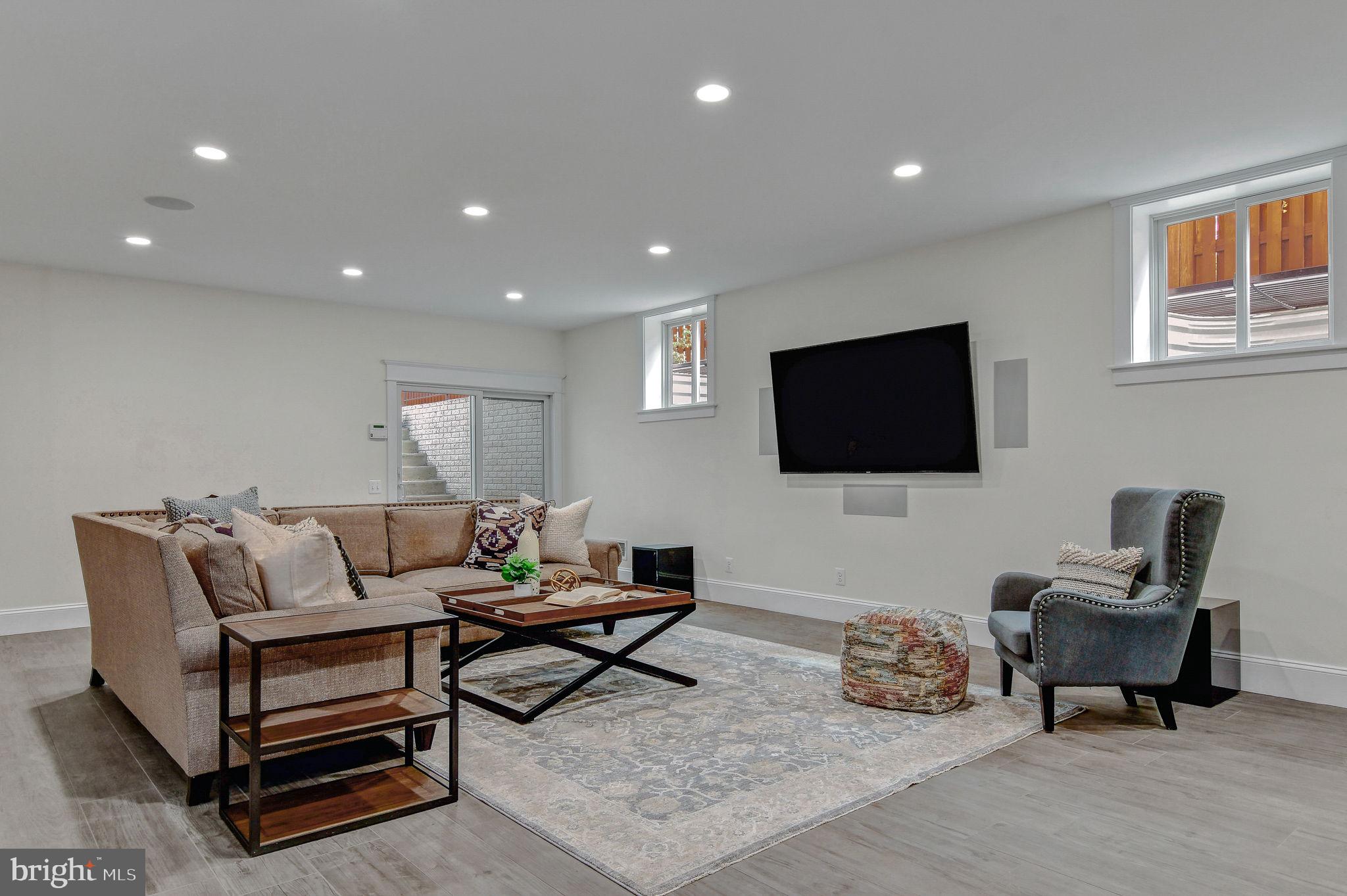 LYON PARK - Residential