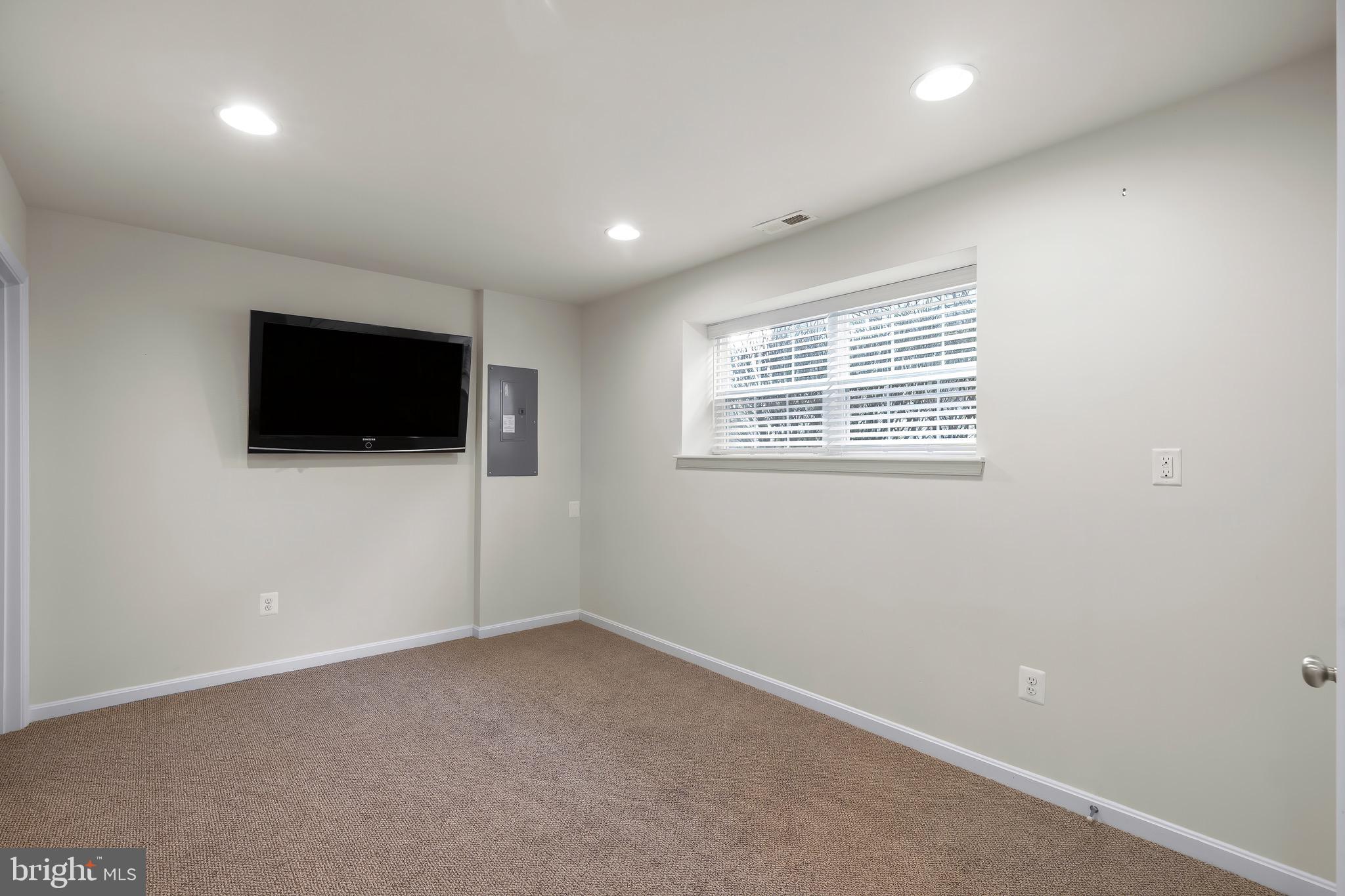 THE VILLAGE OF BEAR CREEK - Residential