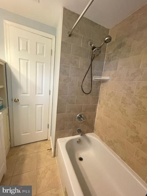 HIGHLAND AT LANDOVER STATION - Residential