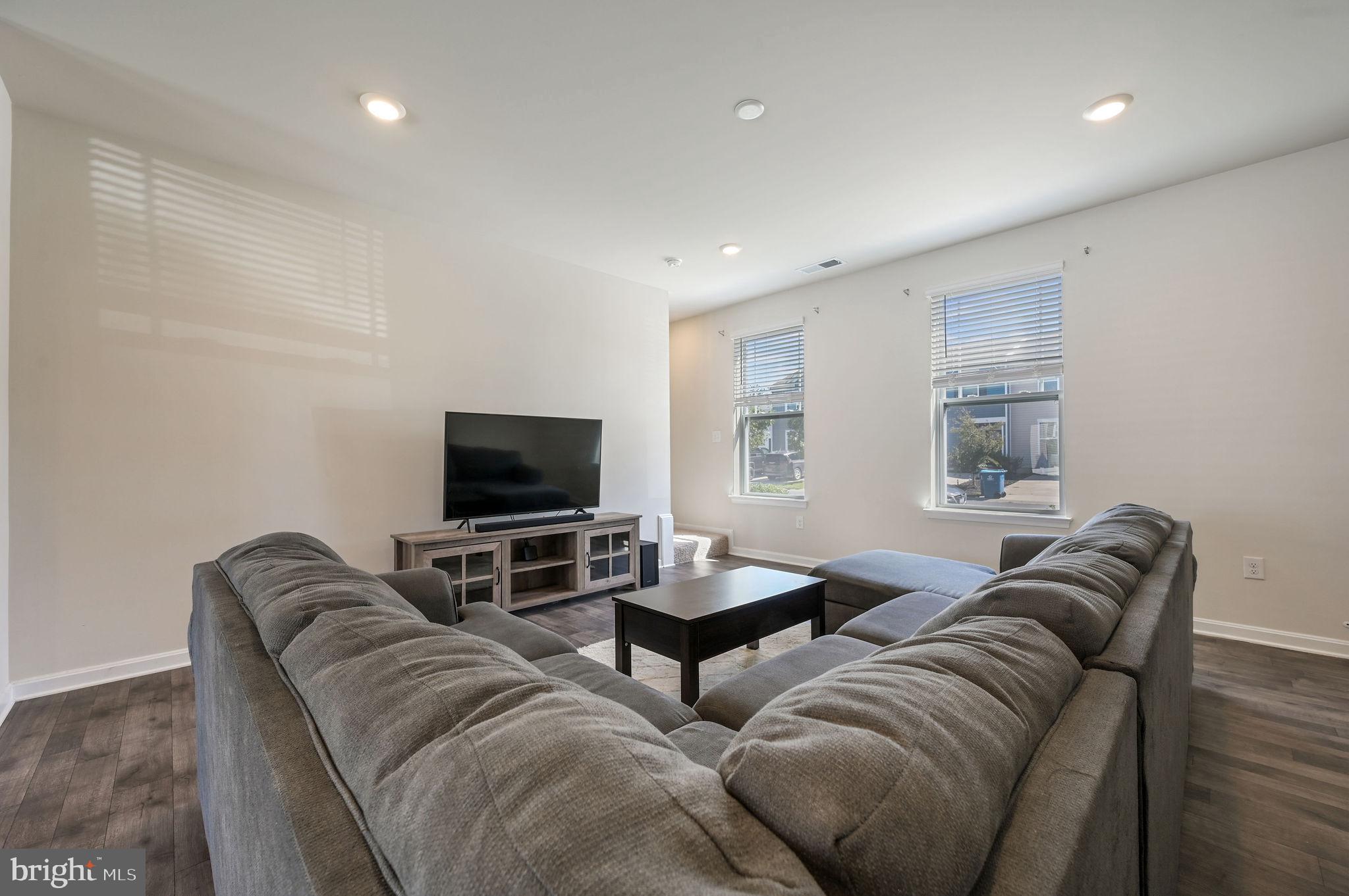 GREENS AT WYOMING - Residential