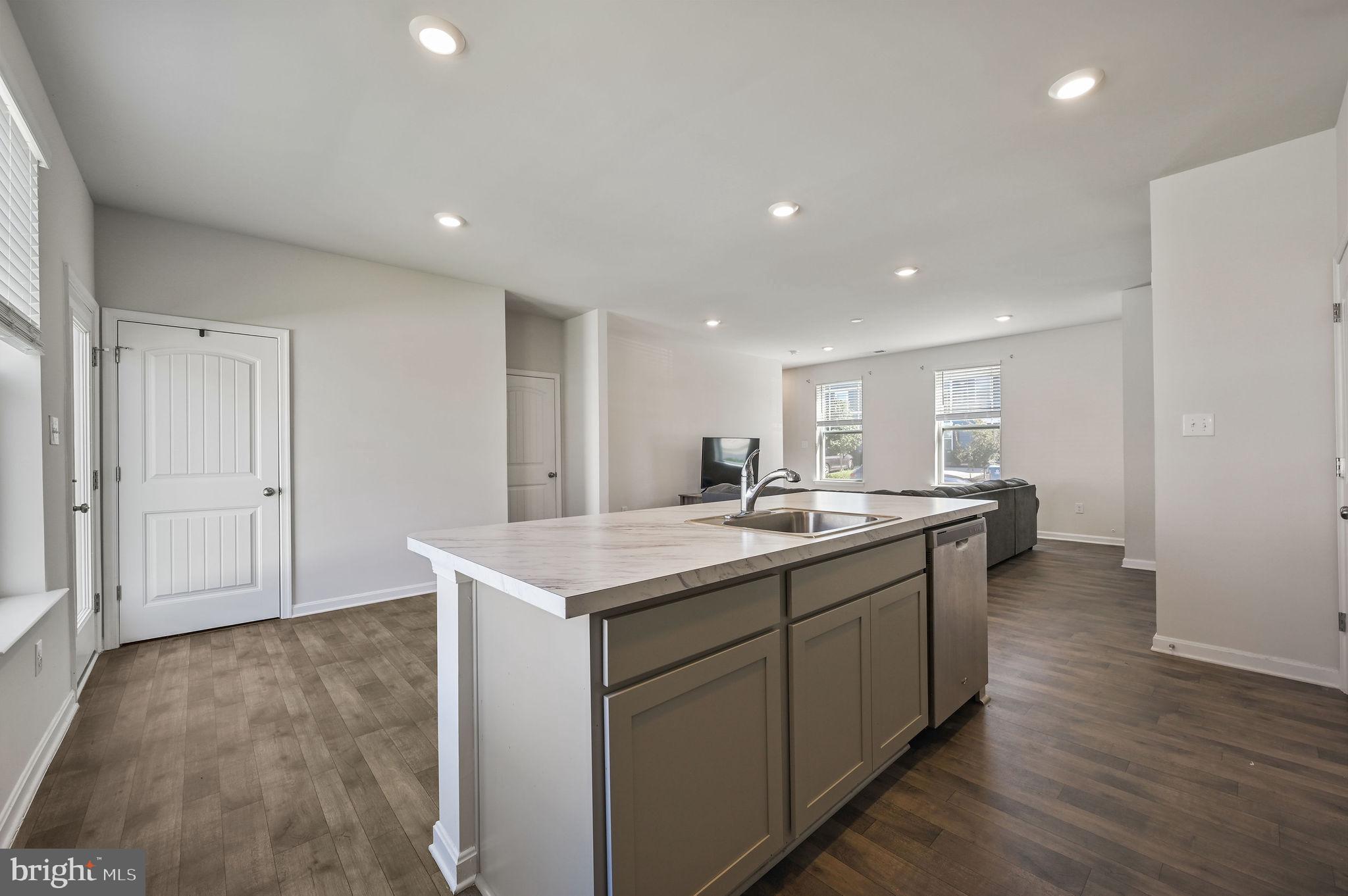 GREENS AT WYOMING - Residential