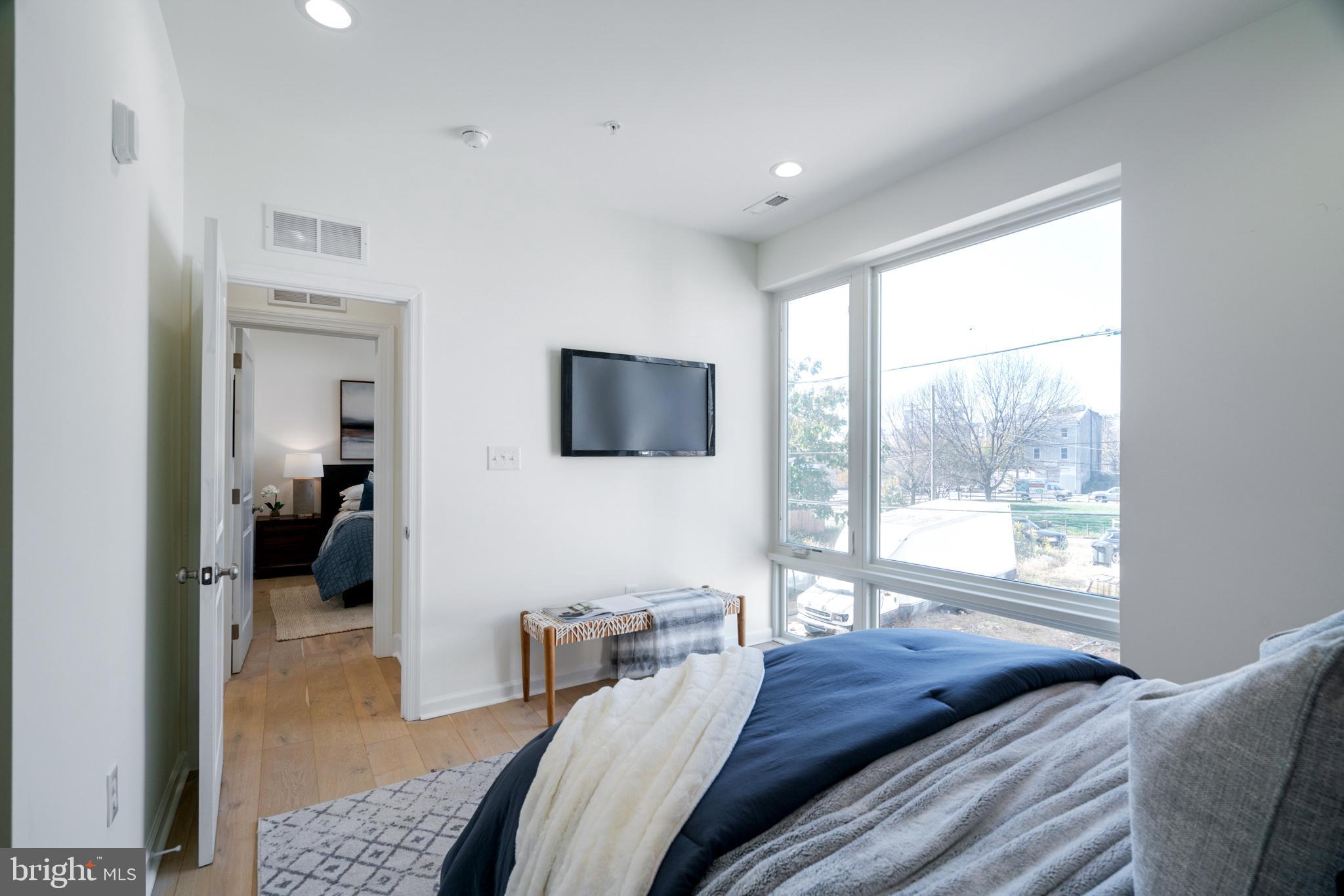 SOUTH KENSINGTON - Residential