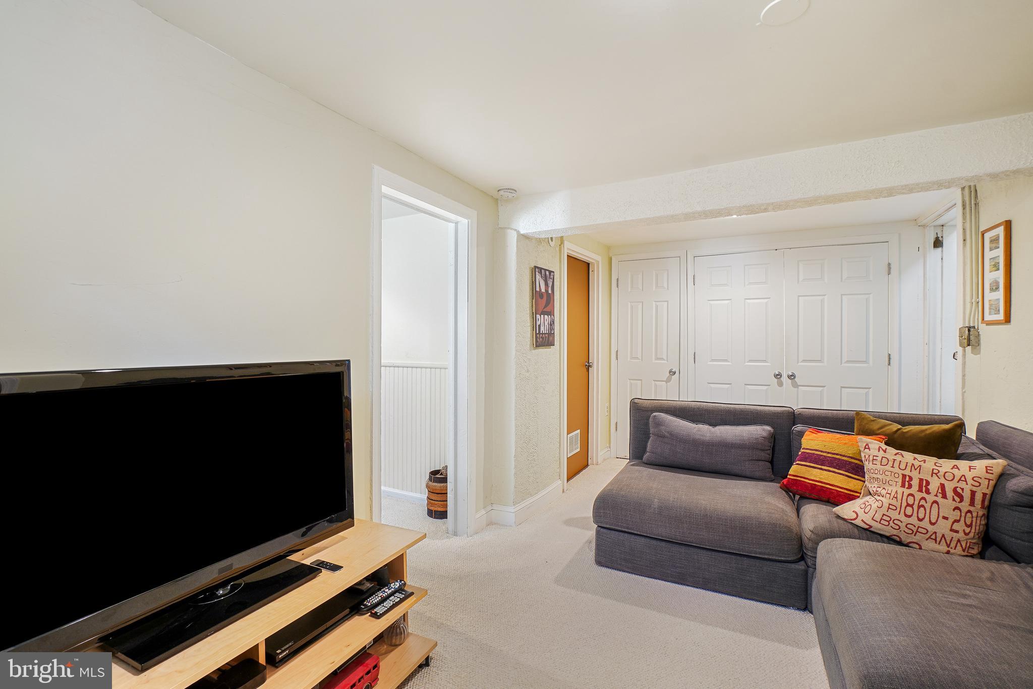 TAKOMA PARK - Residential