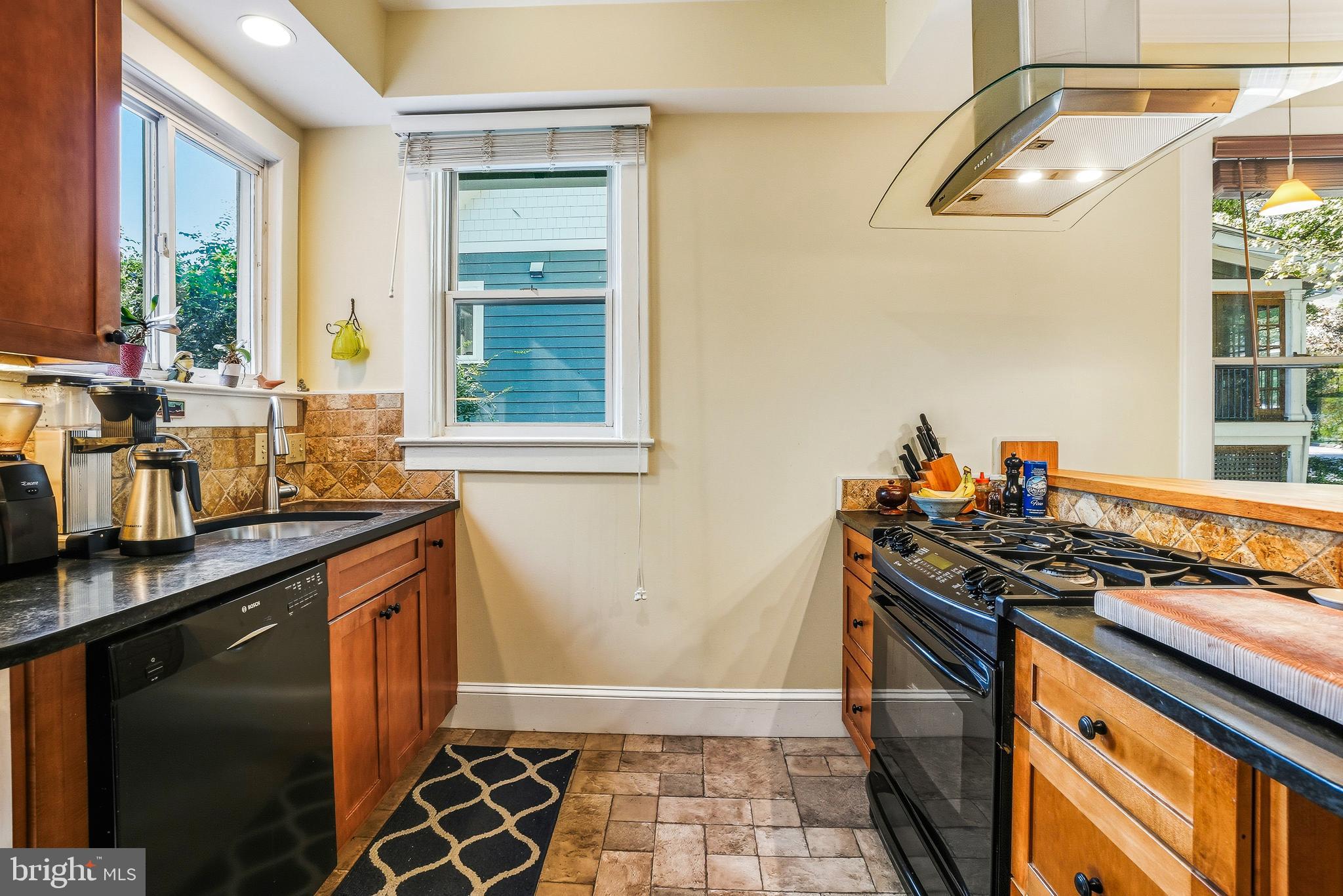 TAKOMA PARK - Residential