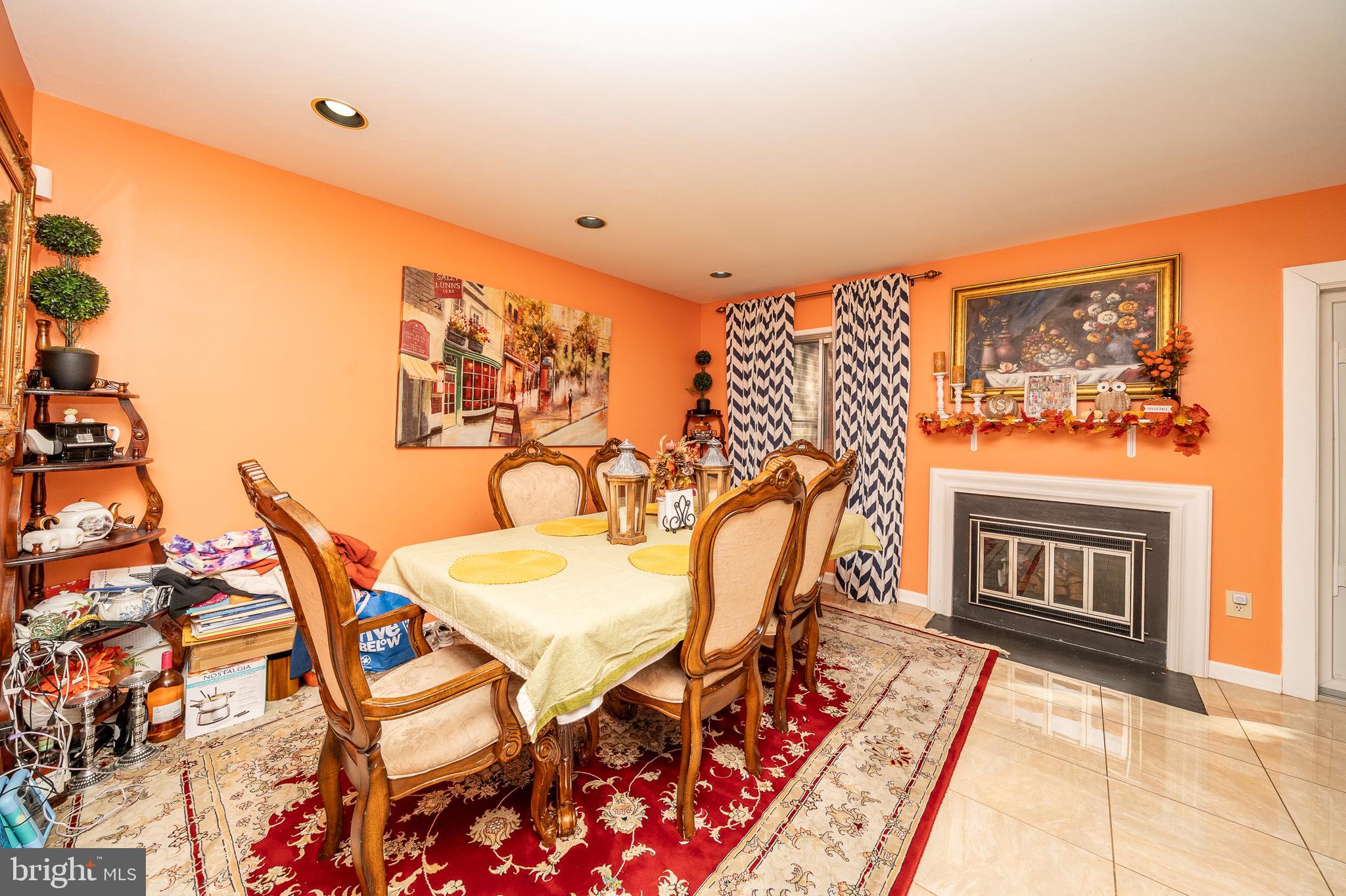 WALKERS CHOICE - Residential