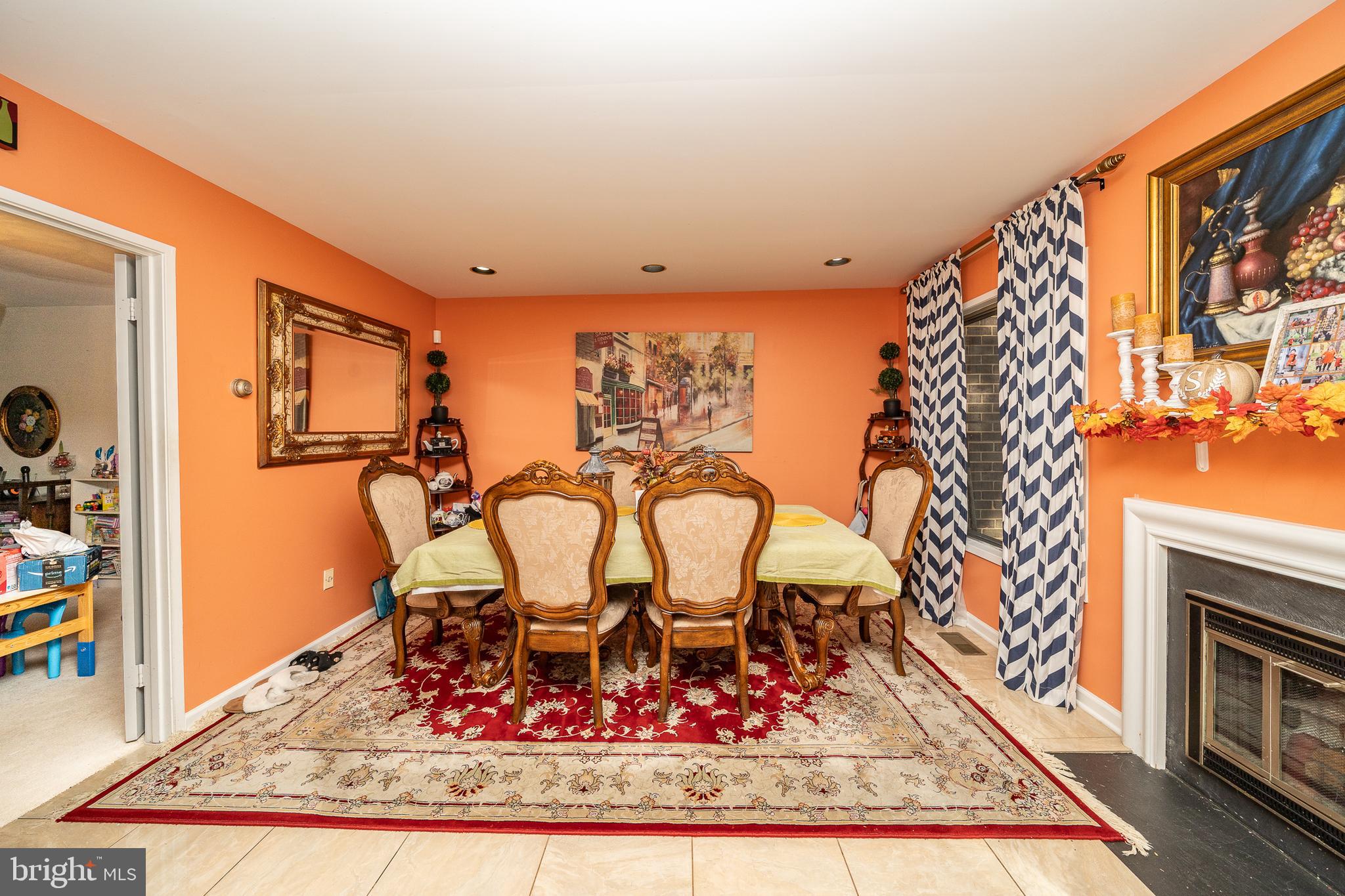 WALKERS CHOICE - Residential