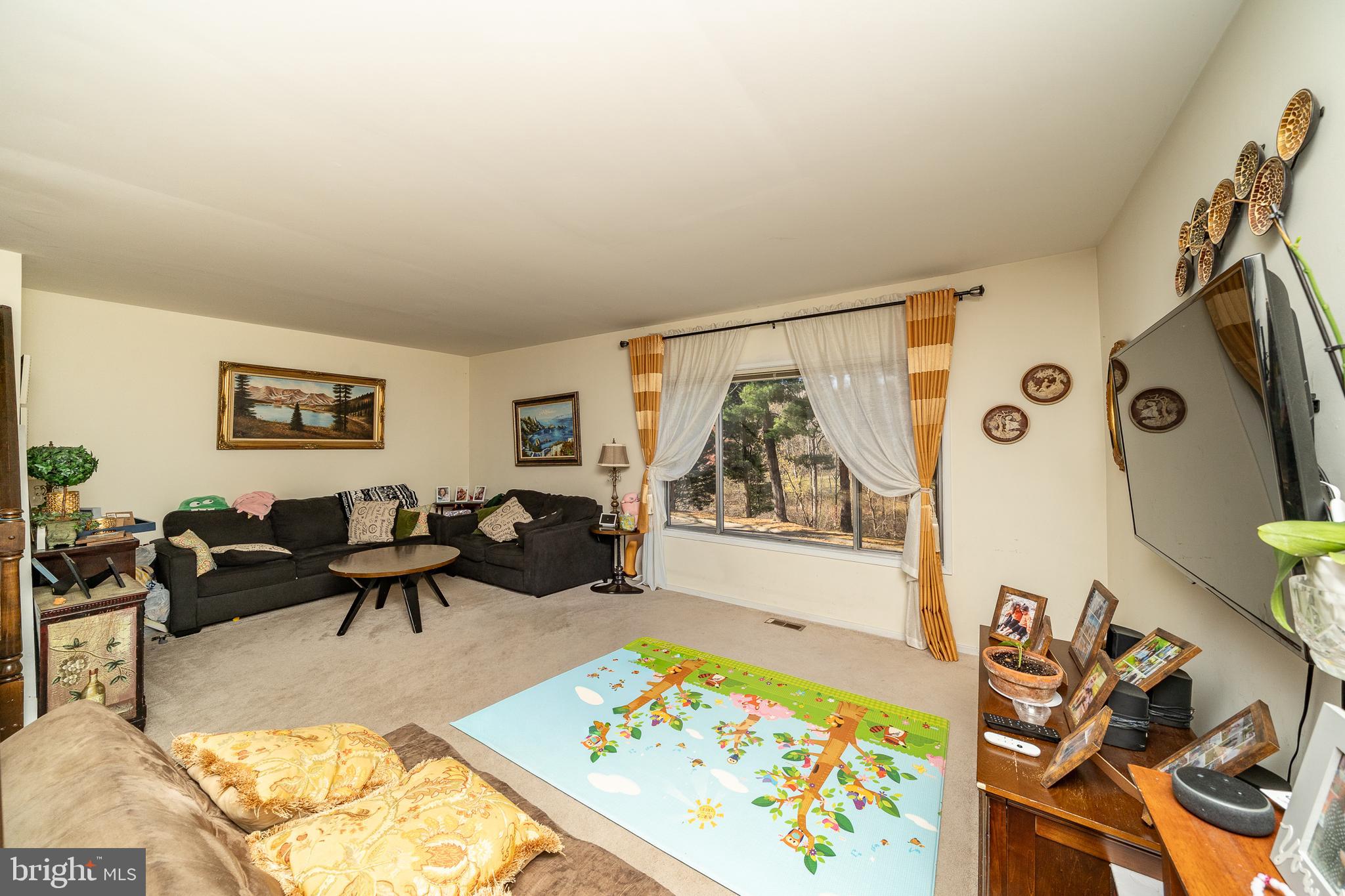 WALKERS CHOICE - Residential