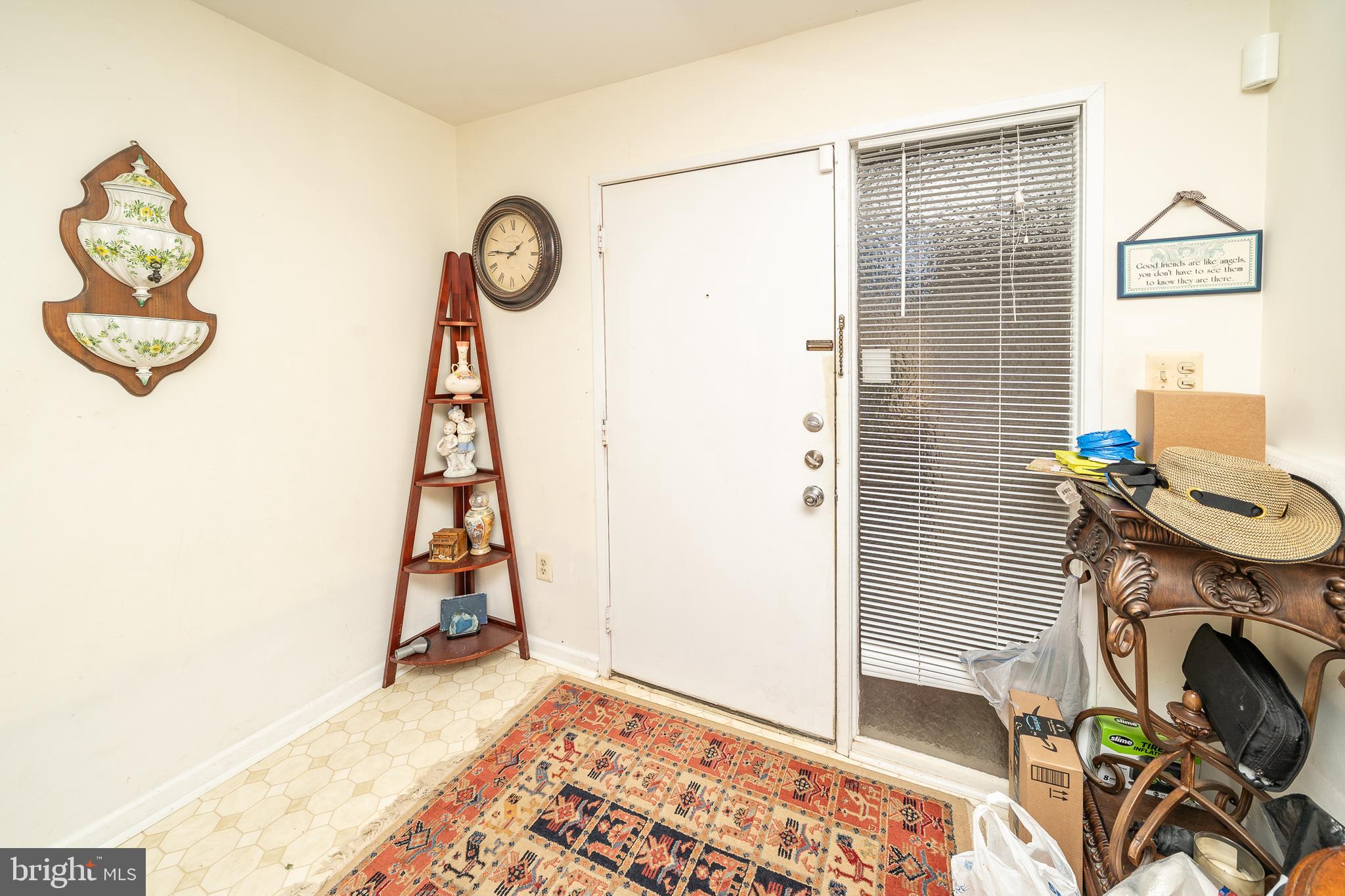 WALKERS CHOICE - Residential