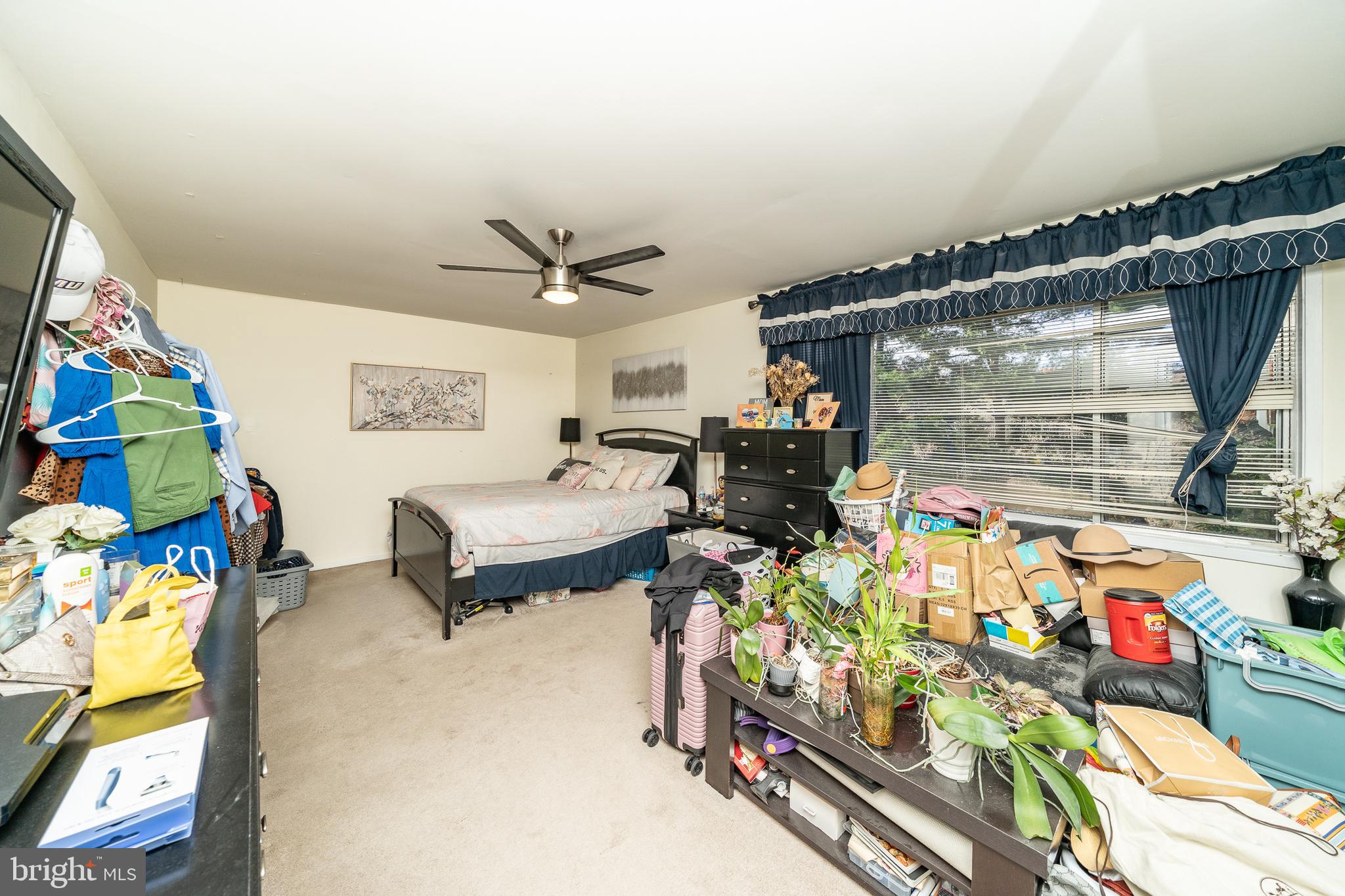 WALKERS CHOICE - Residential