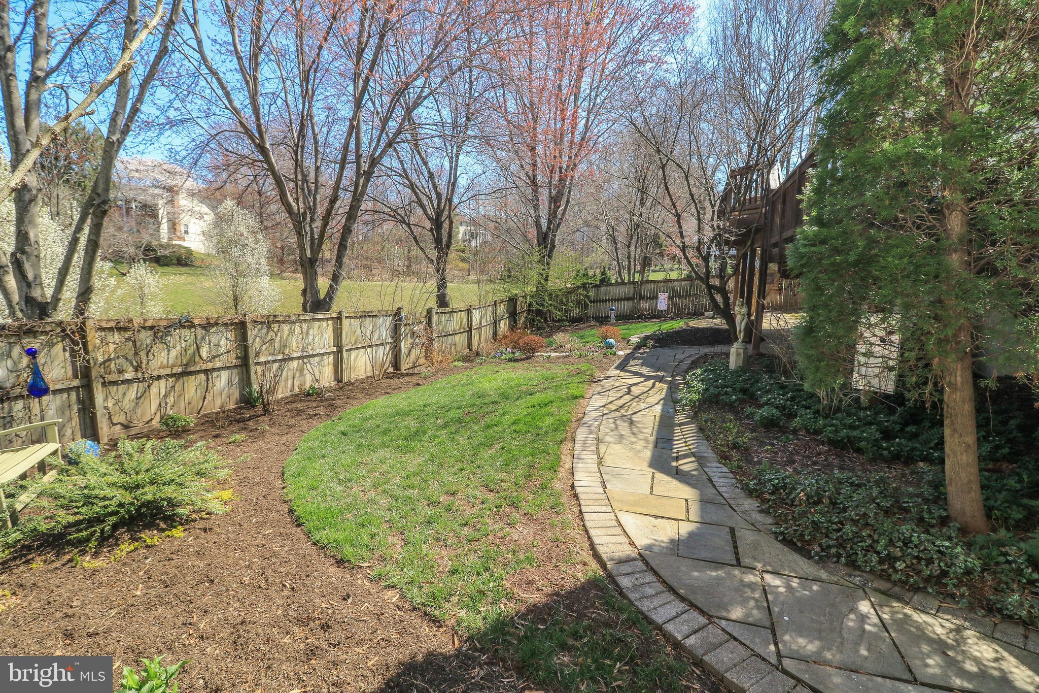 LITTLE ROCKY RUN - Residential