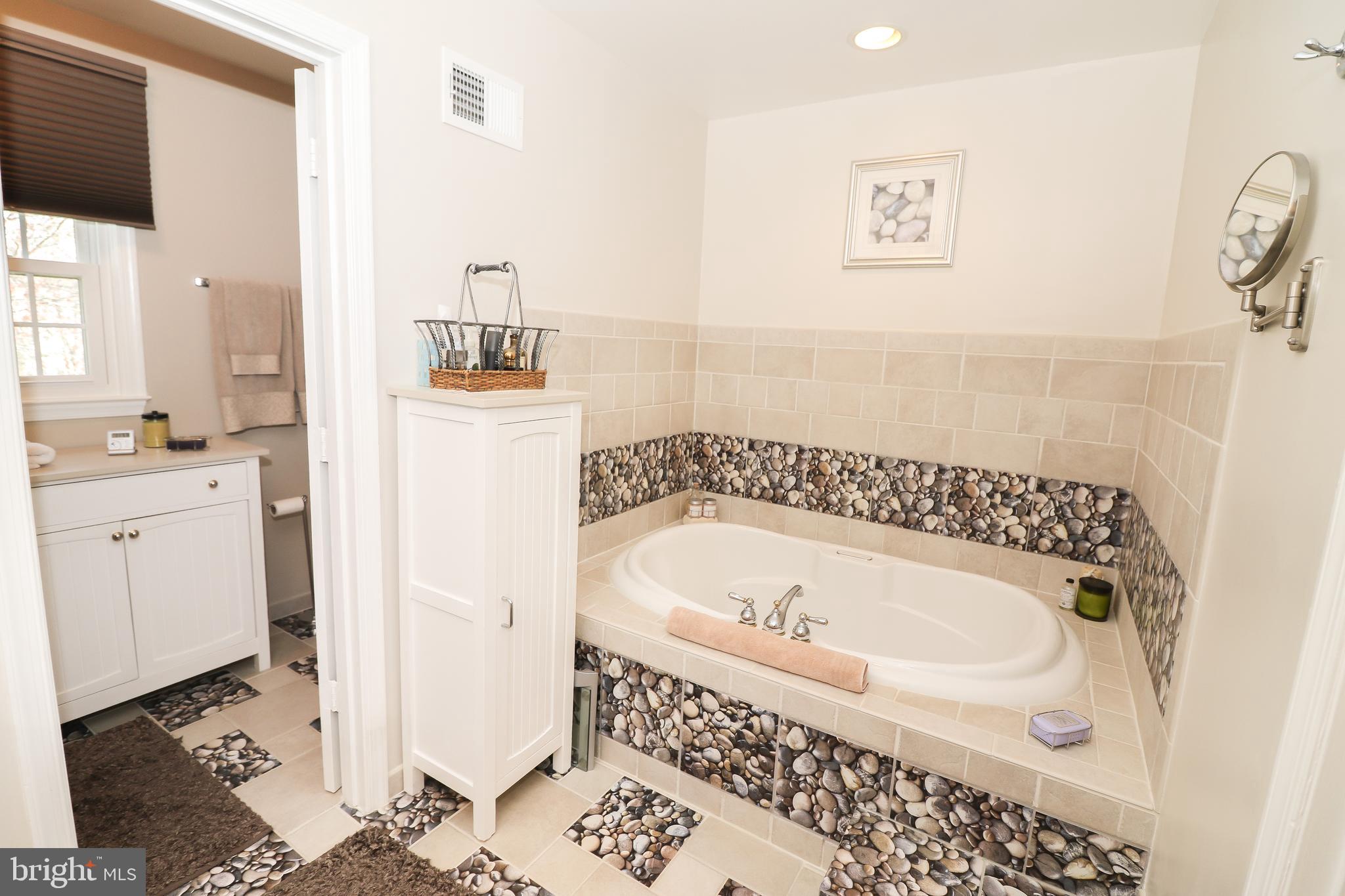 LITTLE ROCKY RUN - Residential