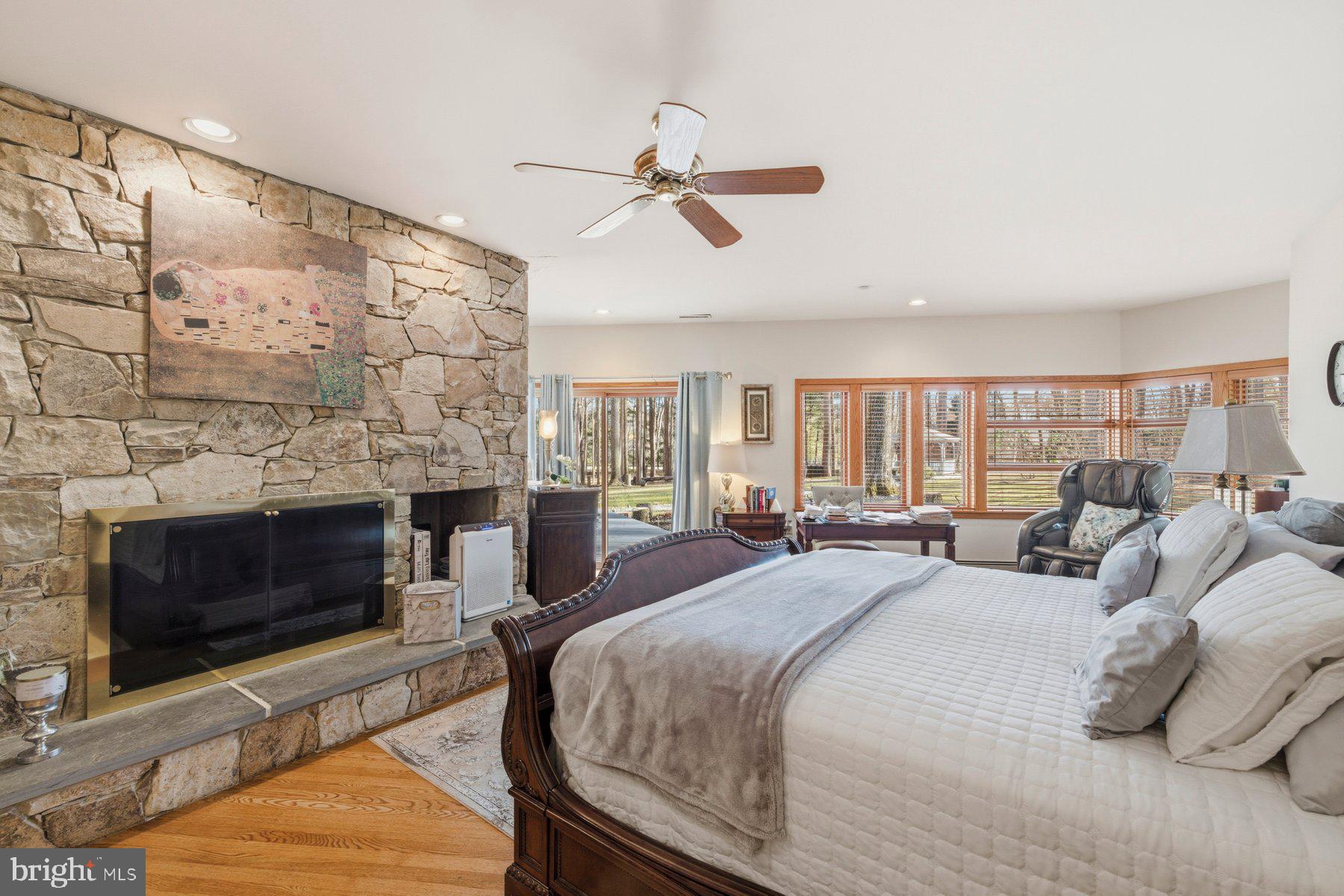 BUCKSKIN WOODS - Residential