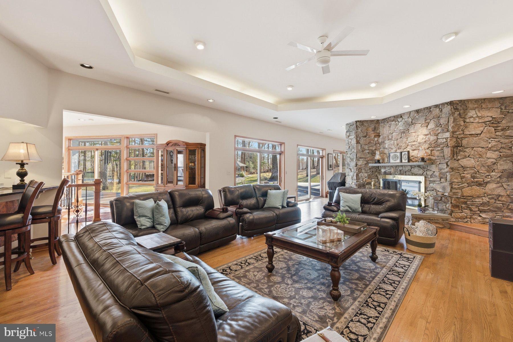 BUCKSKIN WOODS - Residential