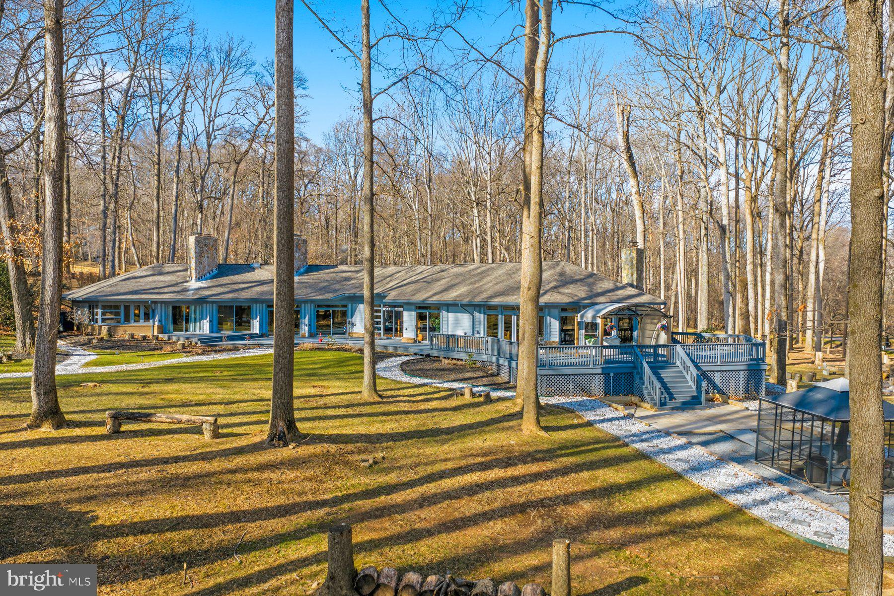 BUCKSKIN WOODS - Residential