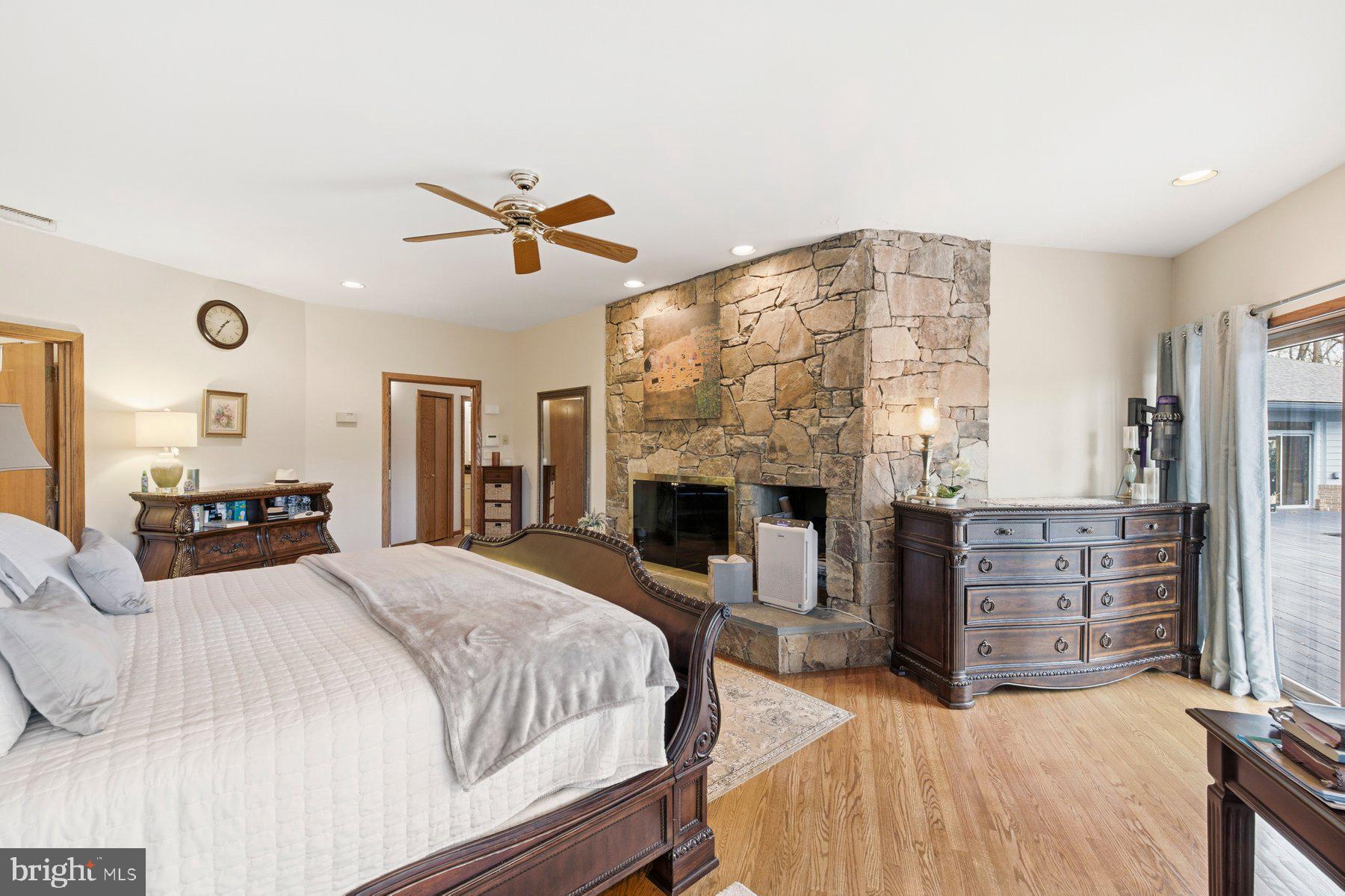 BUCKSKIN WOODS - Residential