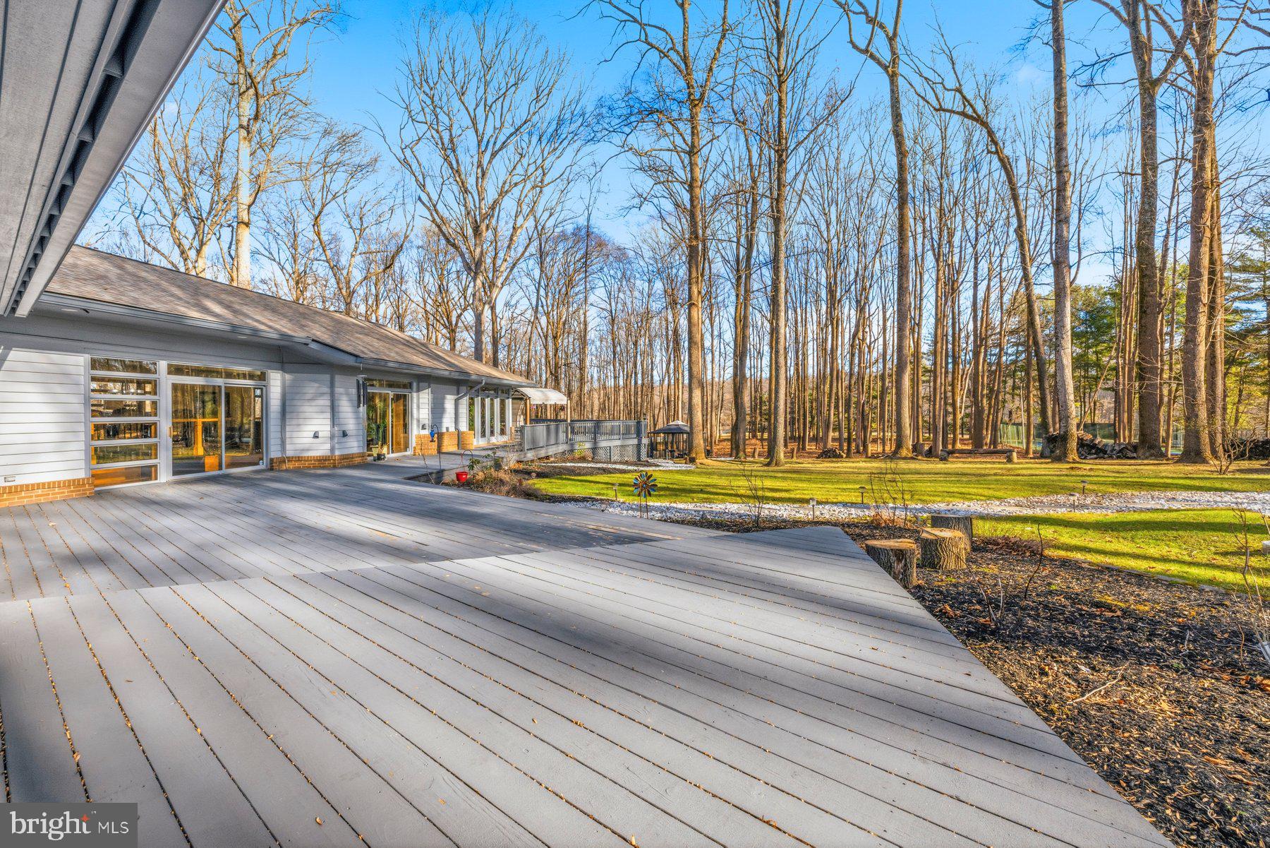 BUCKSKIN WOODS - Residential