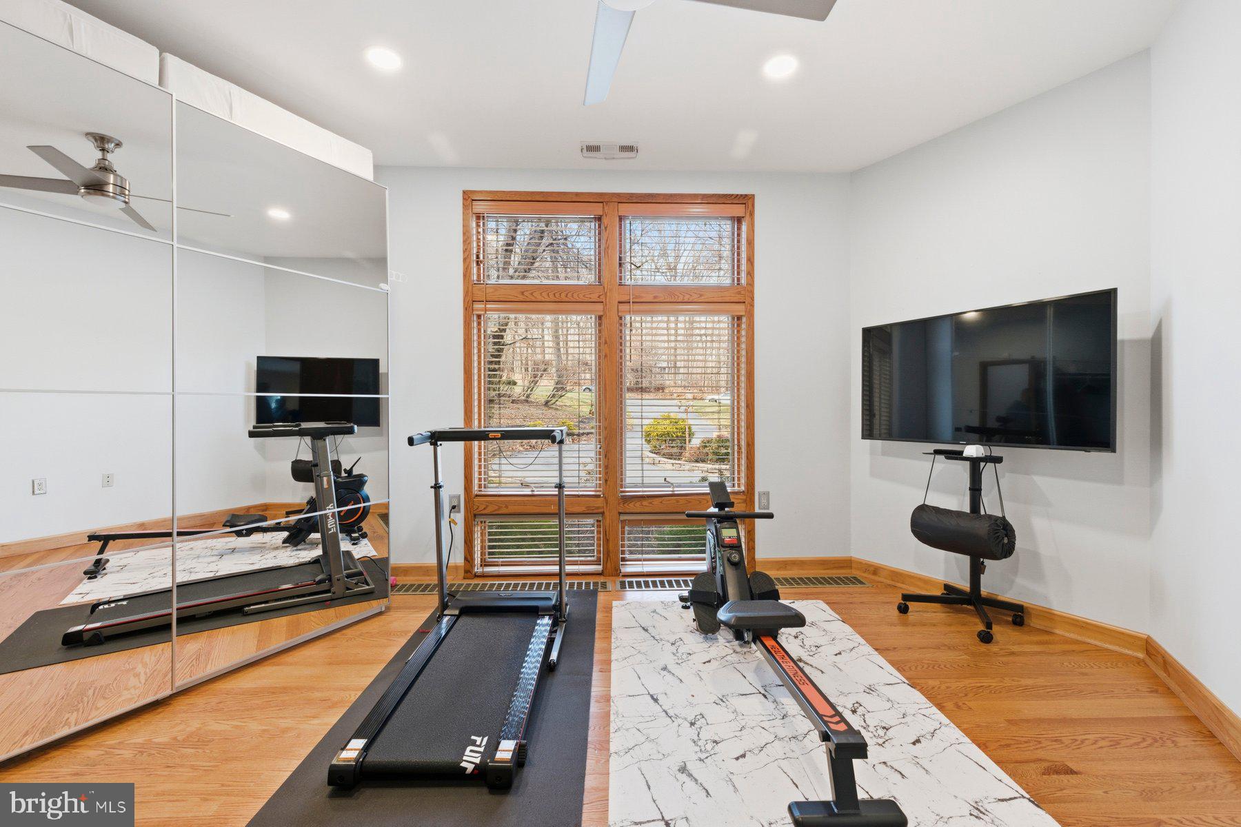 BUCKSKIN WOODS - Residential