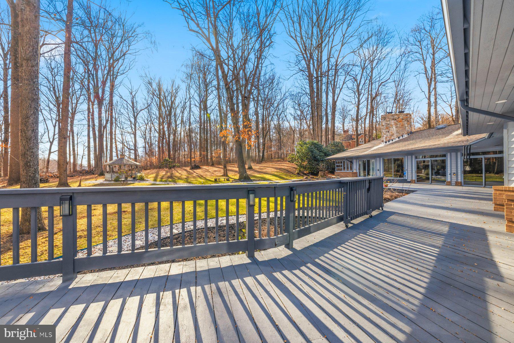 BUCKSKIN WOODS - Residential