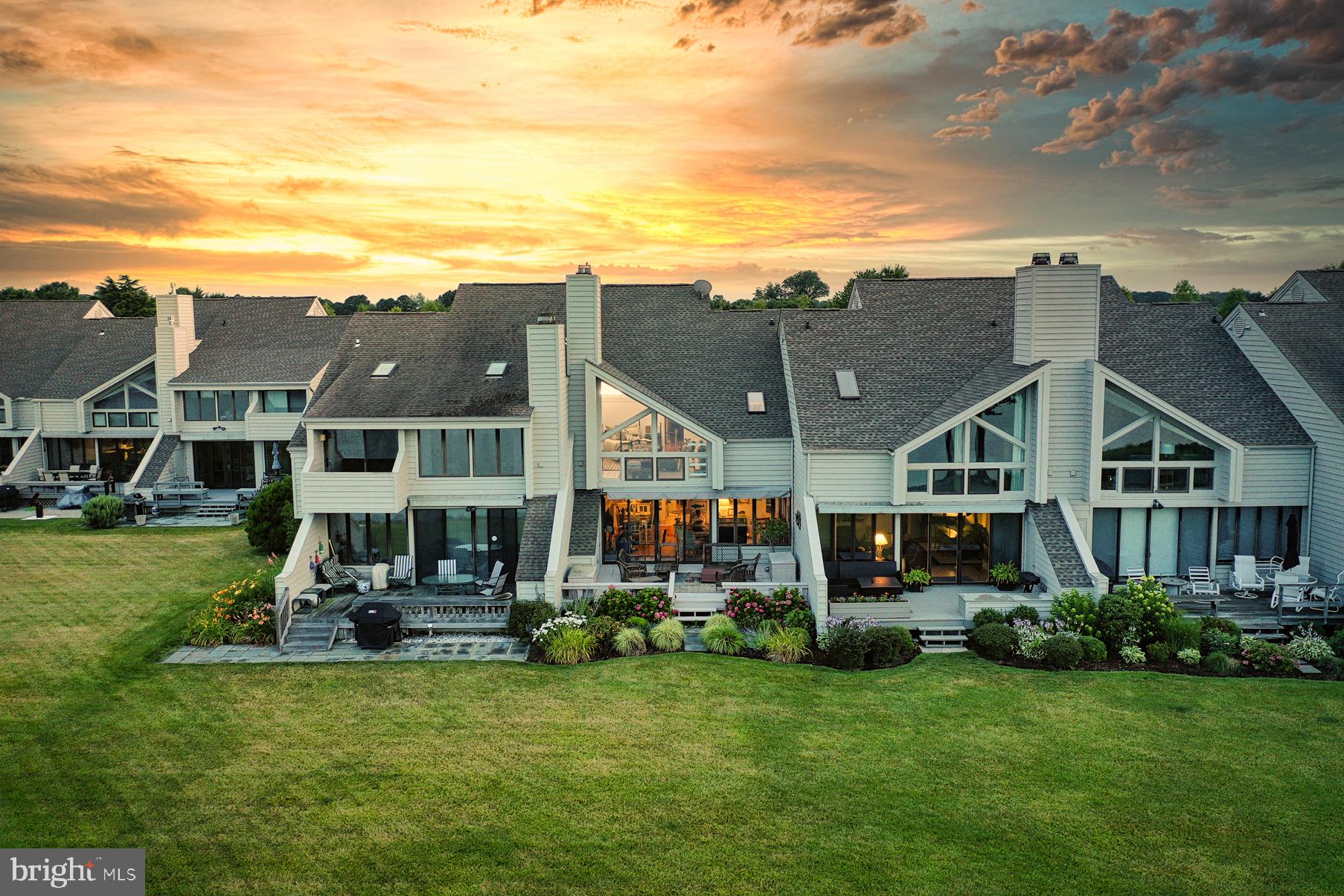 HAMBLETON COVE - Residential