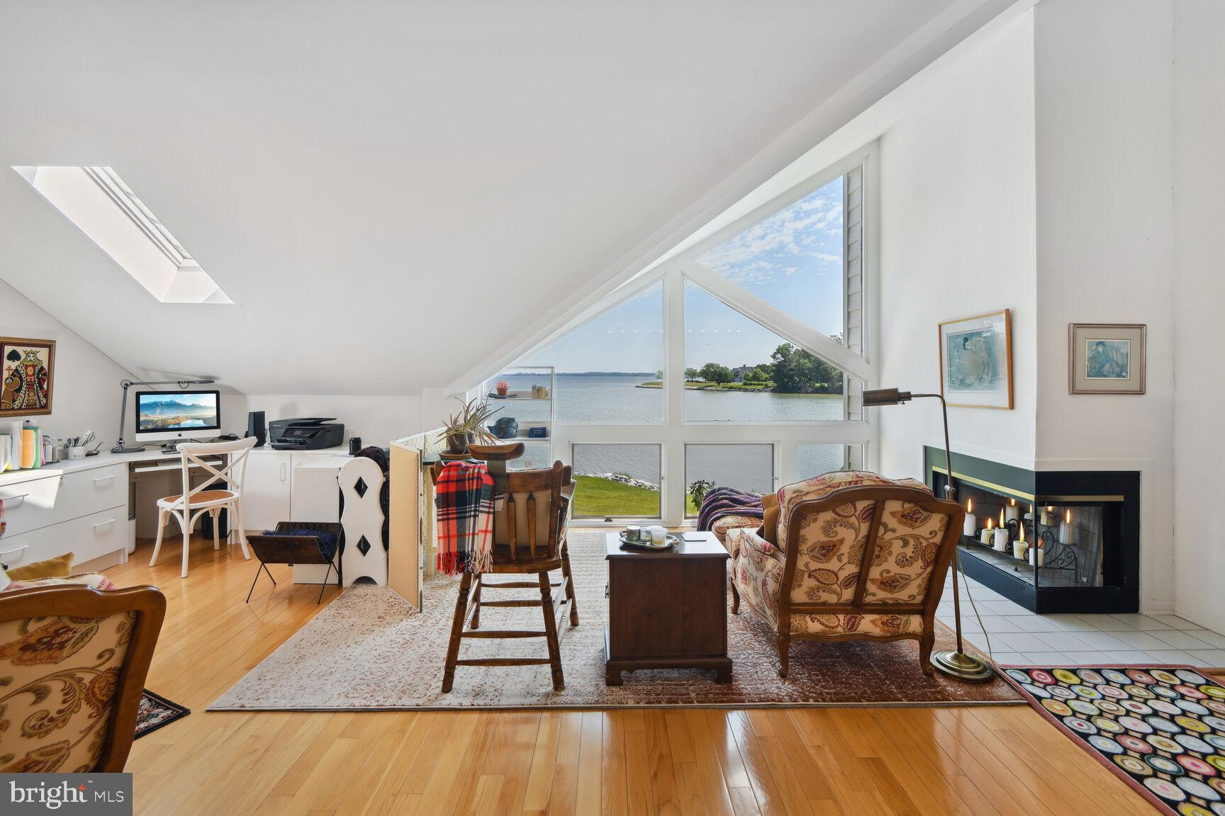 HAMBLETON COVE - Residential