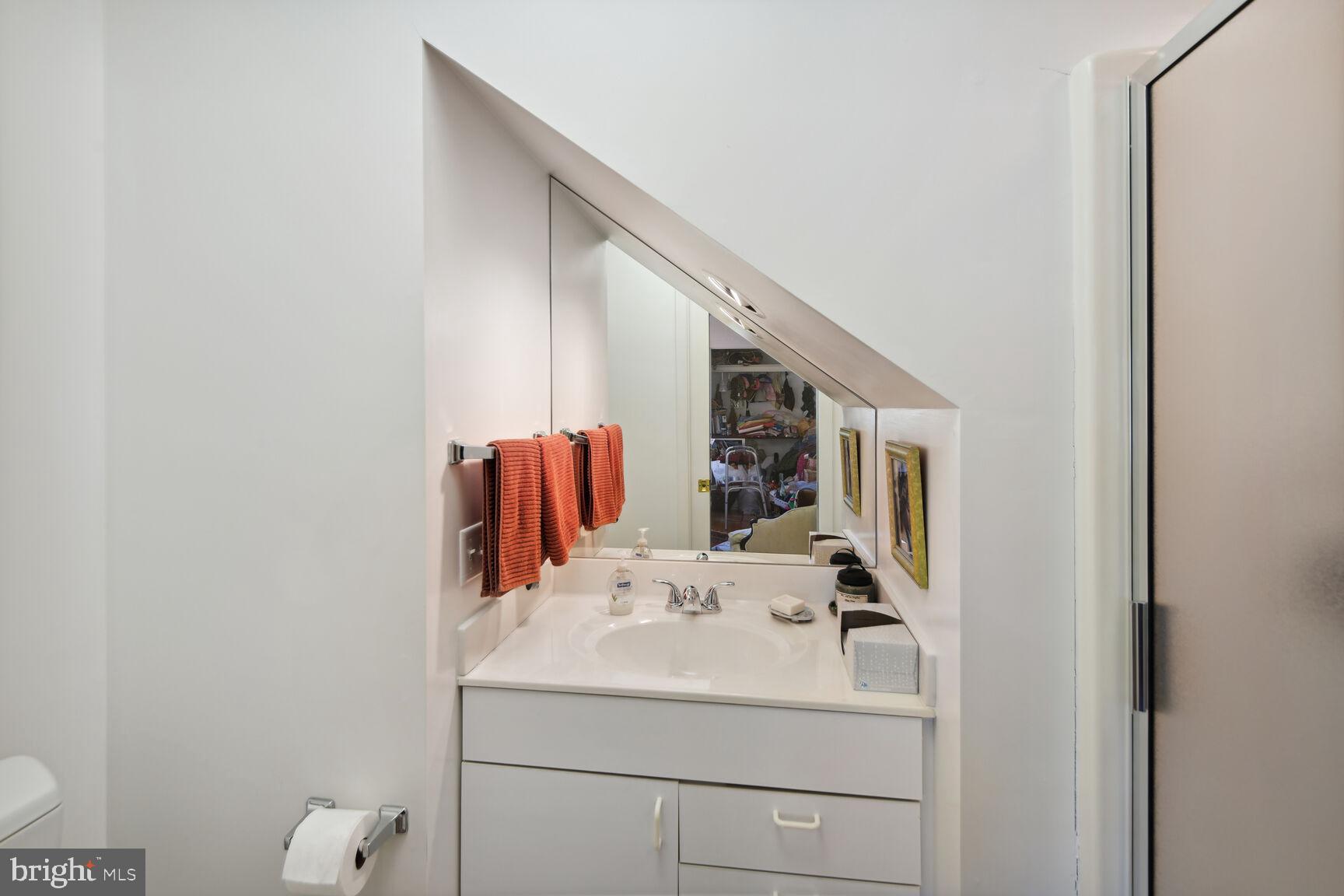 HAMBLETON COVE - Residential