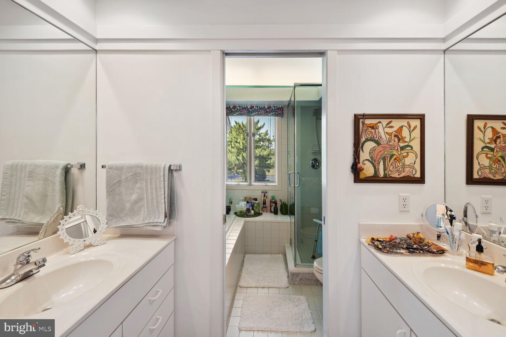 HAMBLETON COVE - Residential