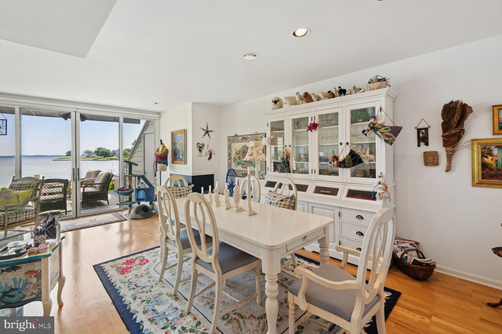 HAMBLETON COVE - Residential