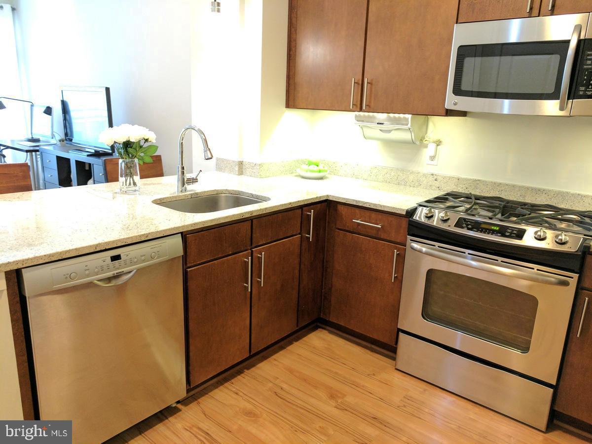 8005 13TH STREET 201