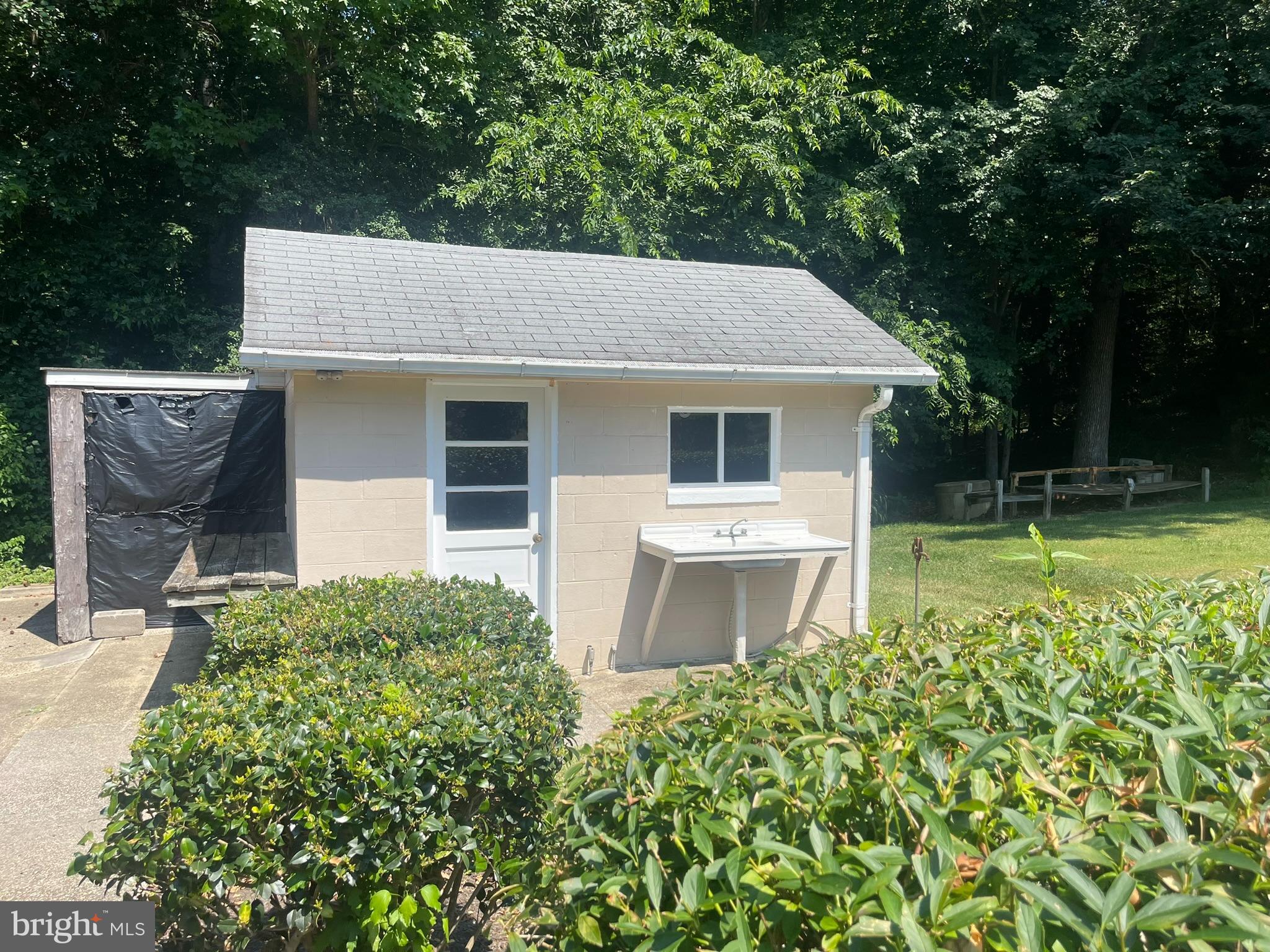 JOY CHAPEL - Residential Lease