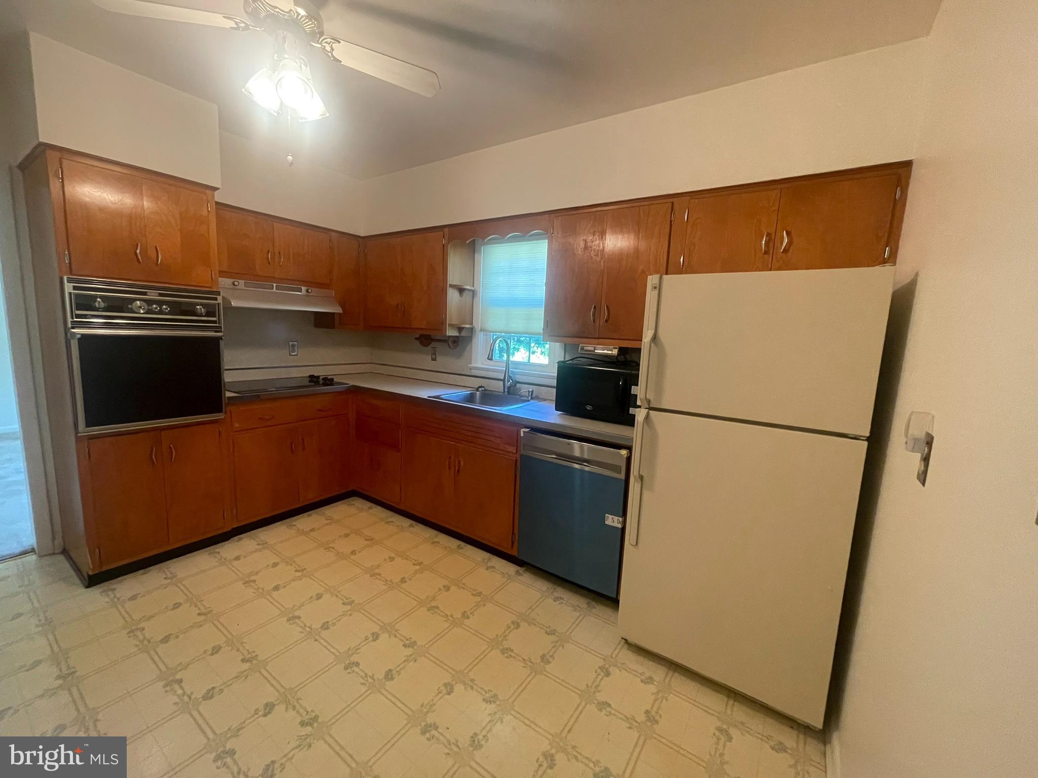 JOY CHAPEL - Residential Lease