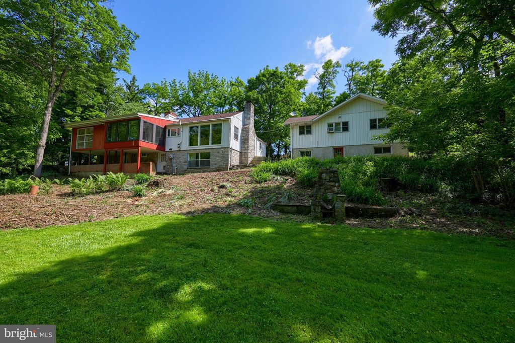 Photo of 3894 Old Harrisburg Pike, MOUNT JOY, PA 17552 (MLS # PALA2070754)