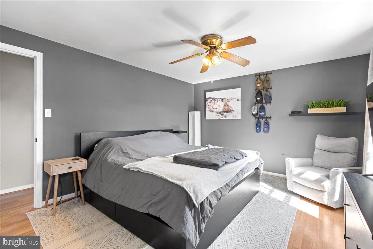 ST CHARLES HAMPSHIRE - Residential