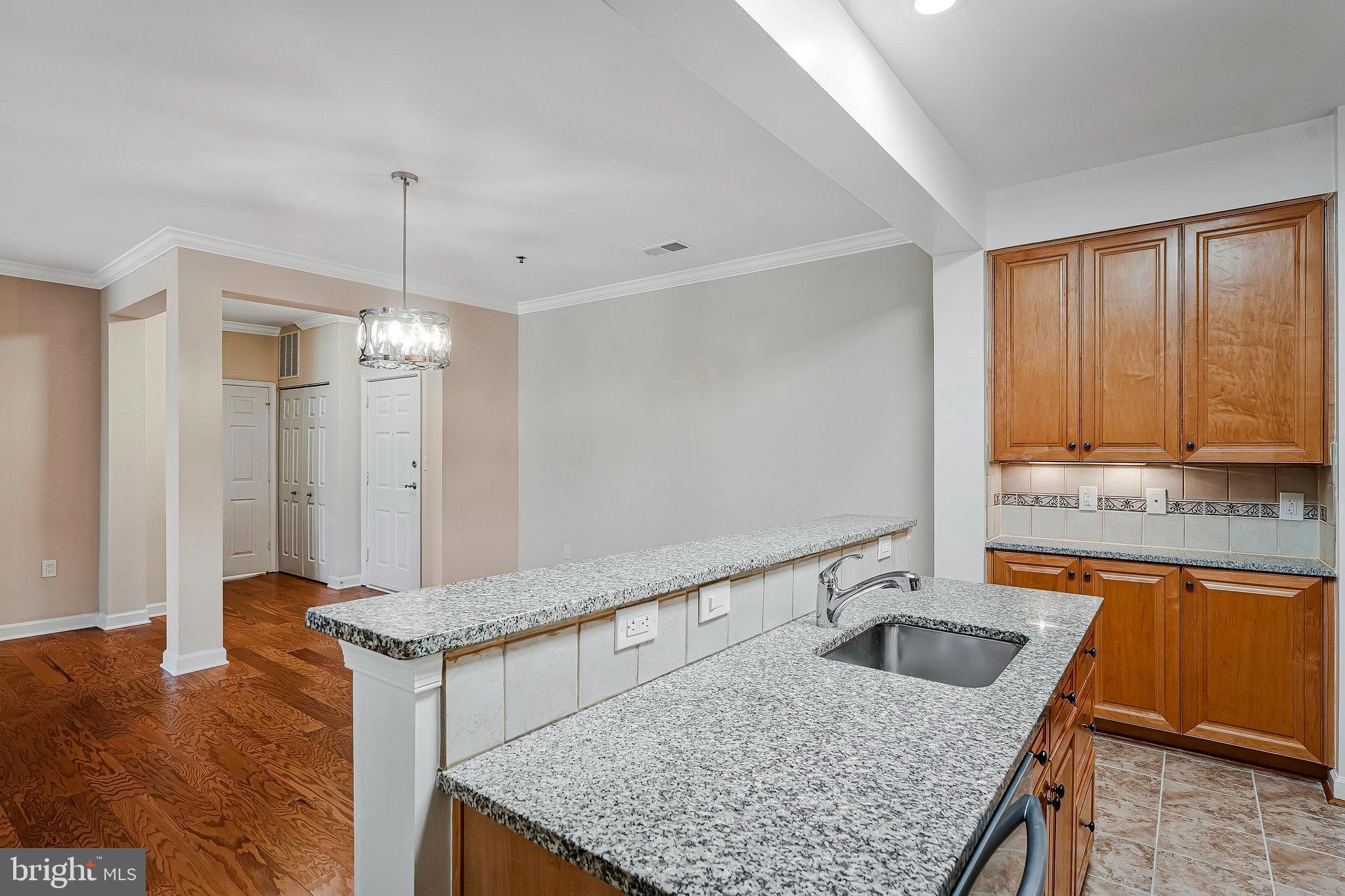 PROVIDENCE SQUARE - Residential