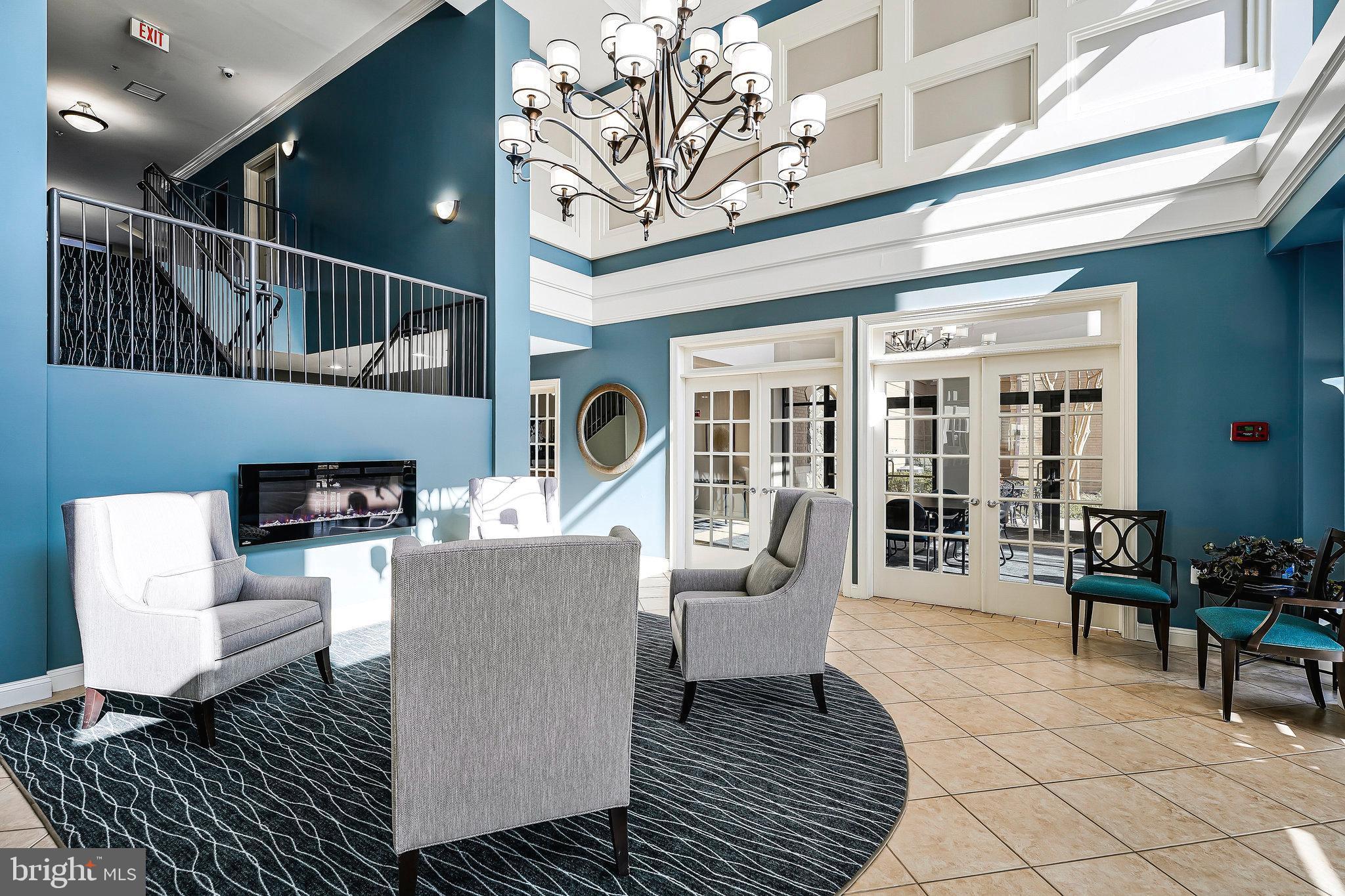 PROVIDENCE SQUARE - Residential