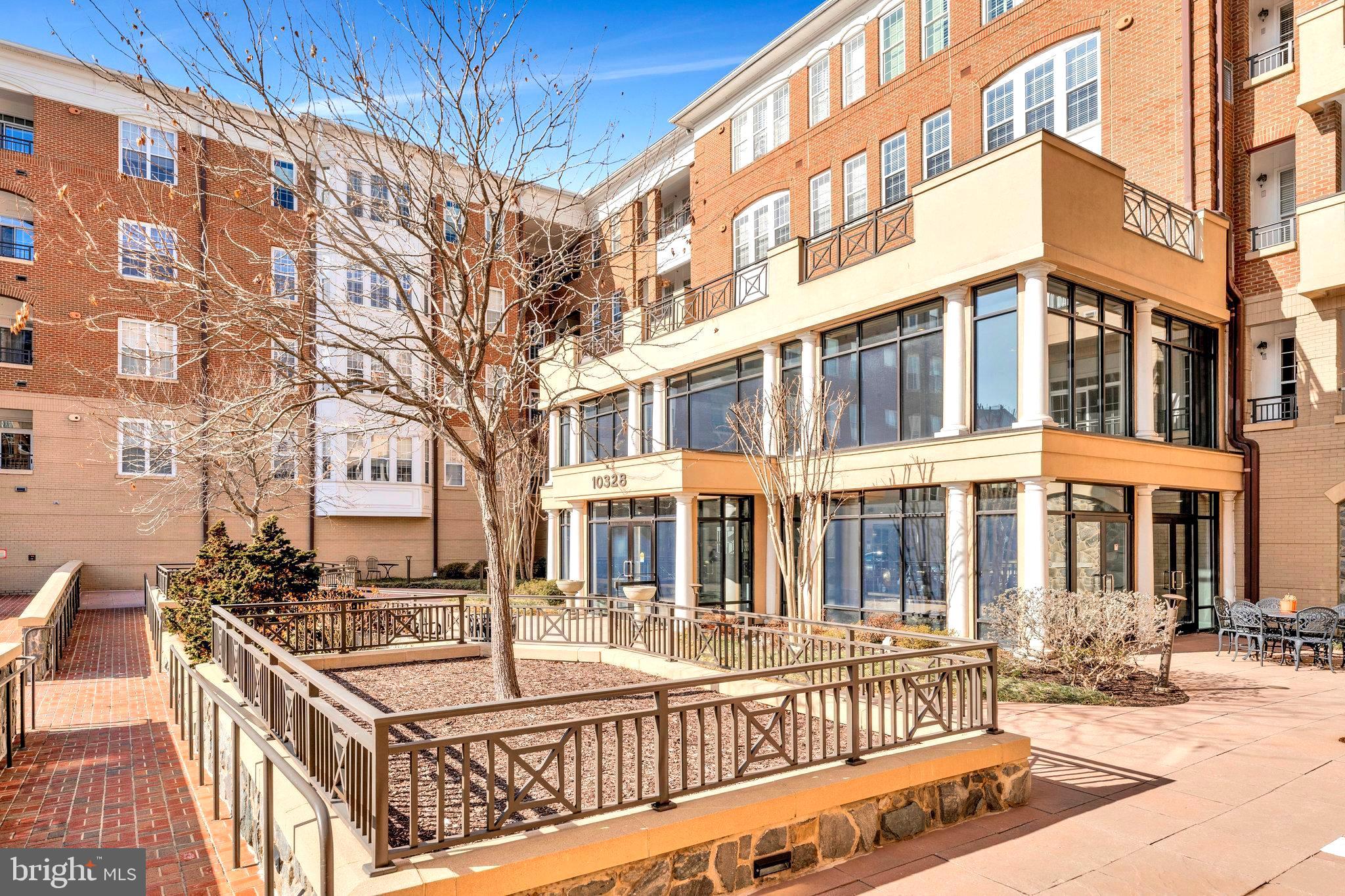 PROVIDENCE SQUARE - Residential