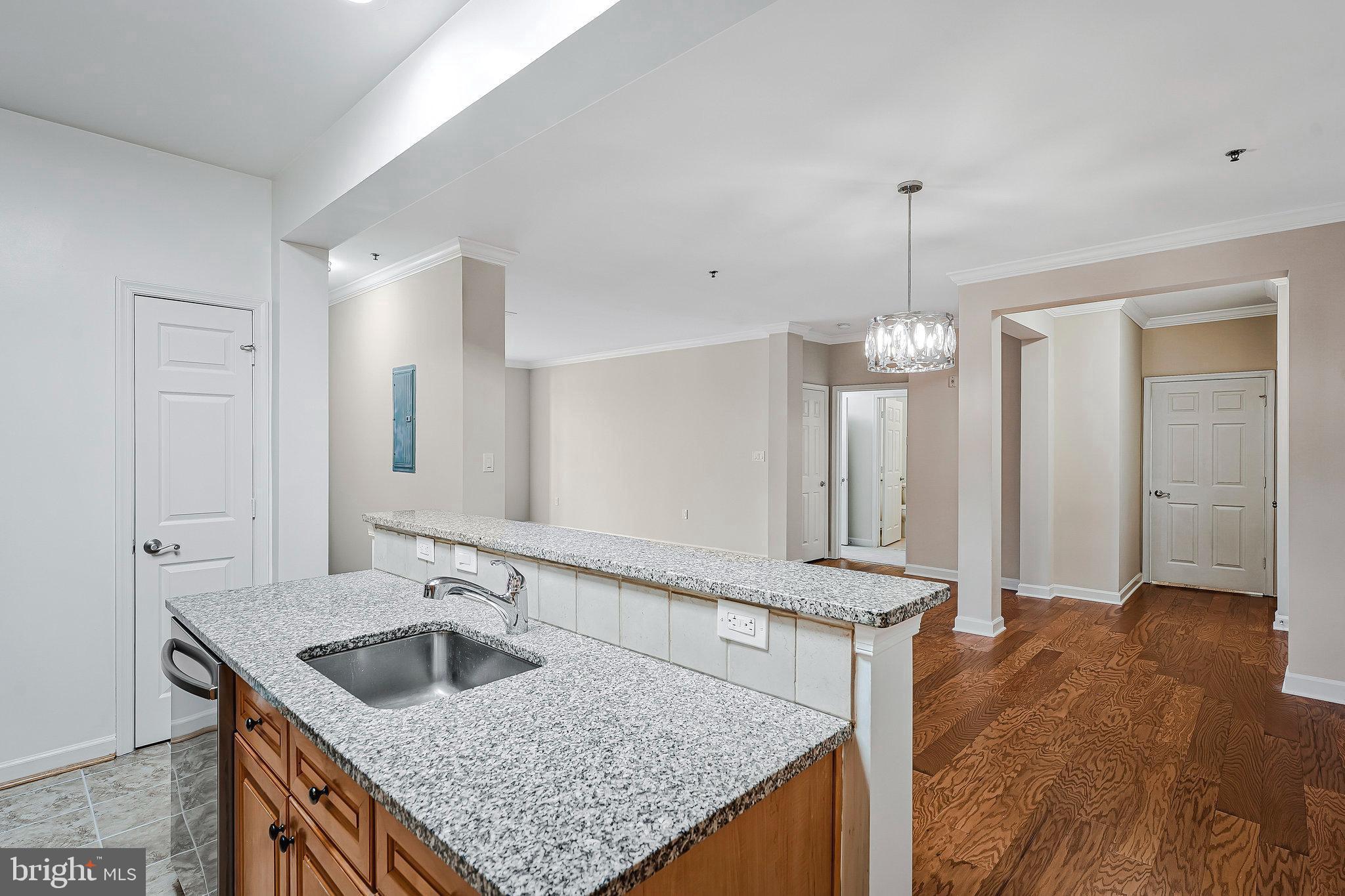 PROVIDENCE SQUARE - Residential