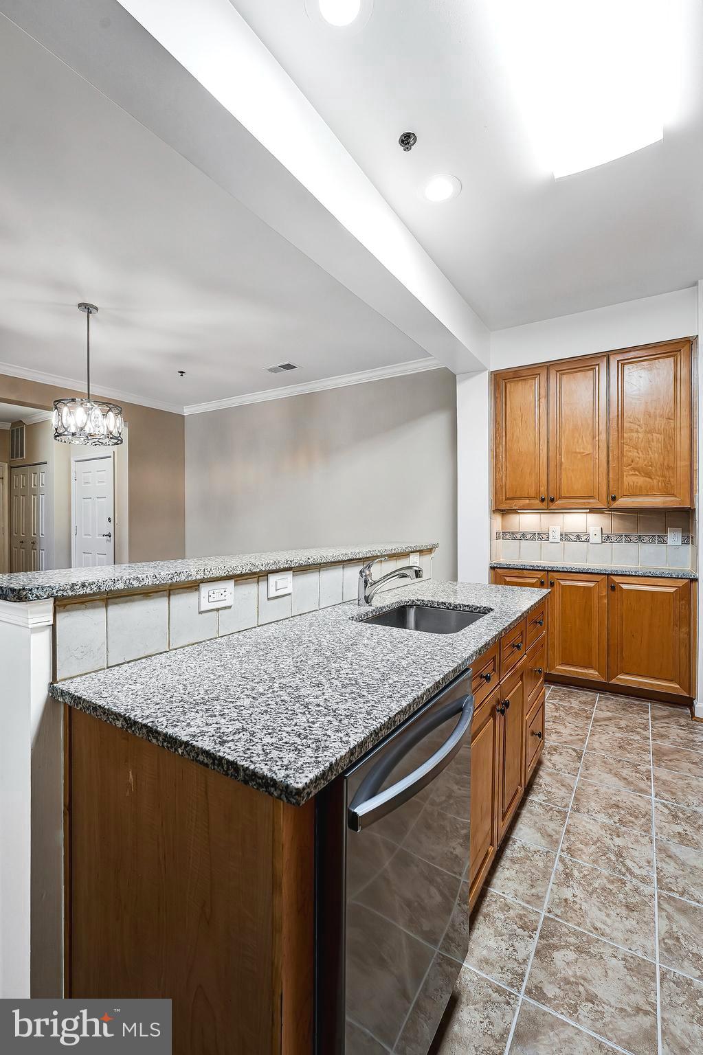 PROVIDENCE SQUARE - Residential