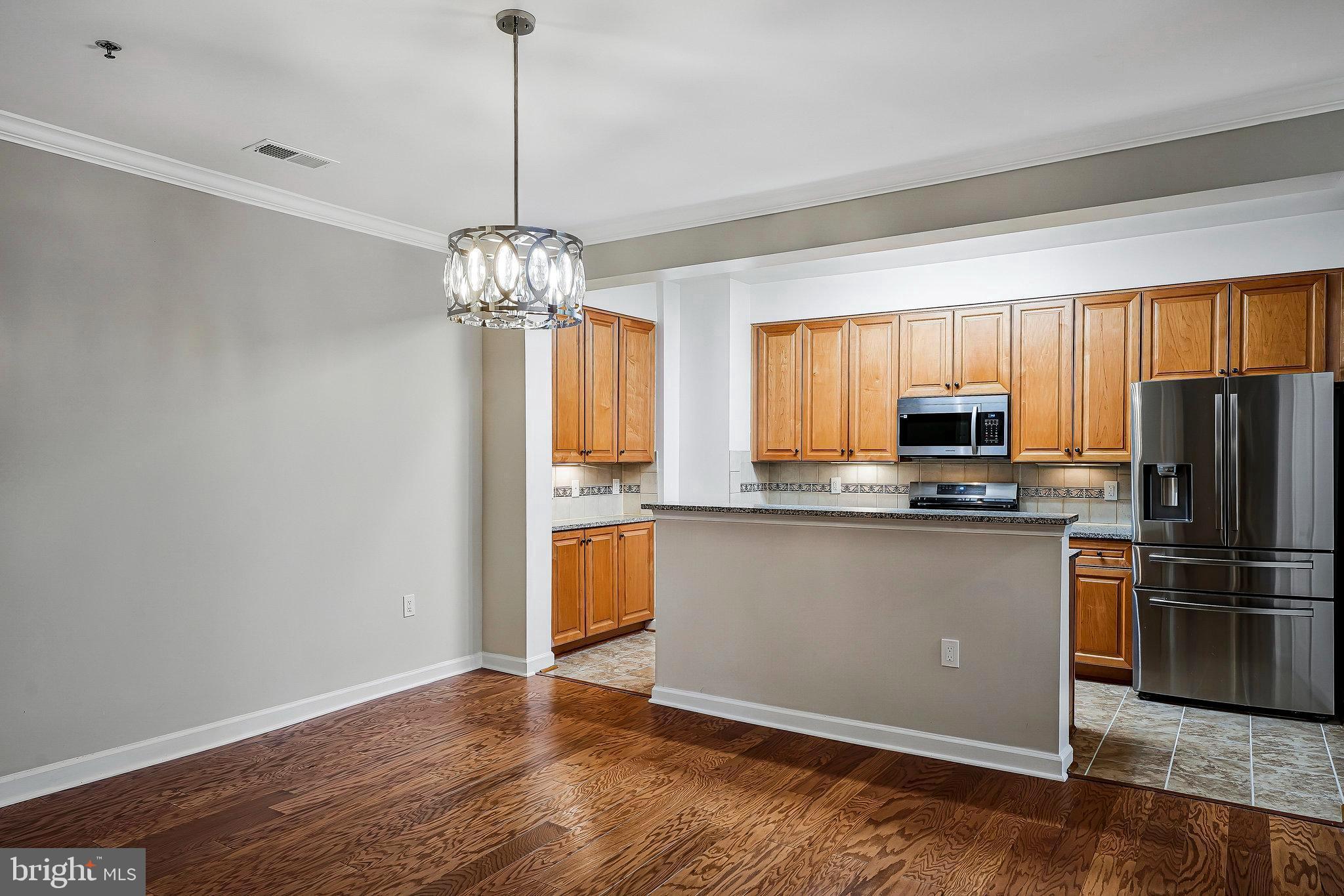 PROVIDENCE SQUARE - Residential