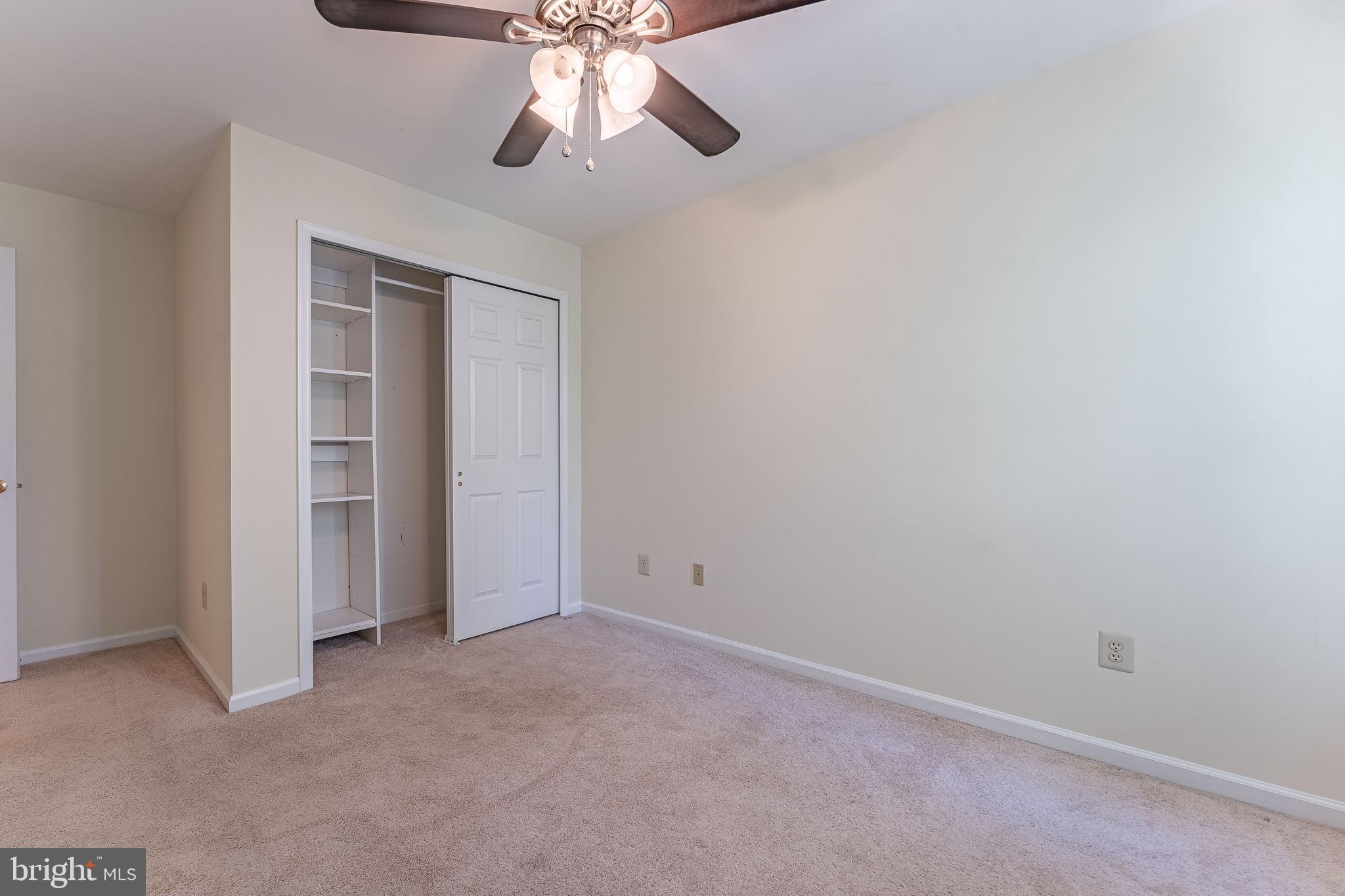 THORNHILL - Residential