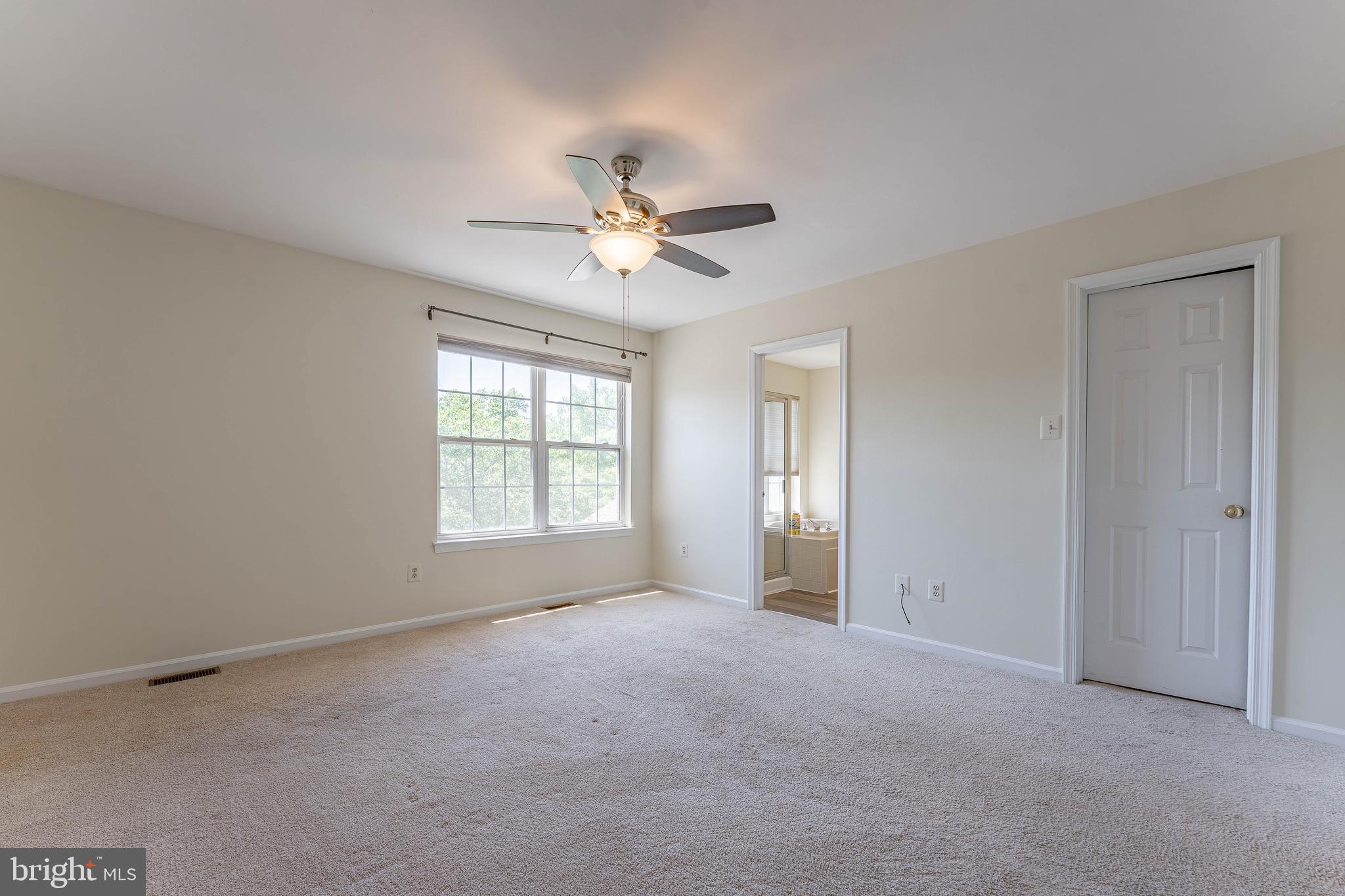 THORNHILL - Residential